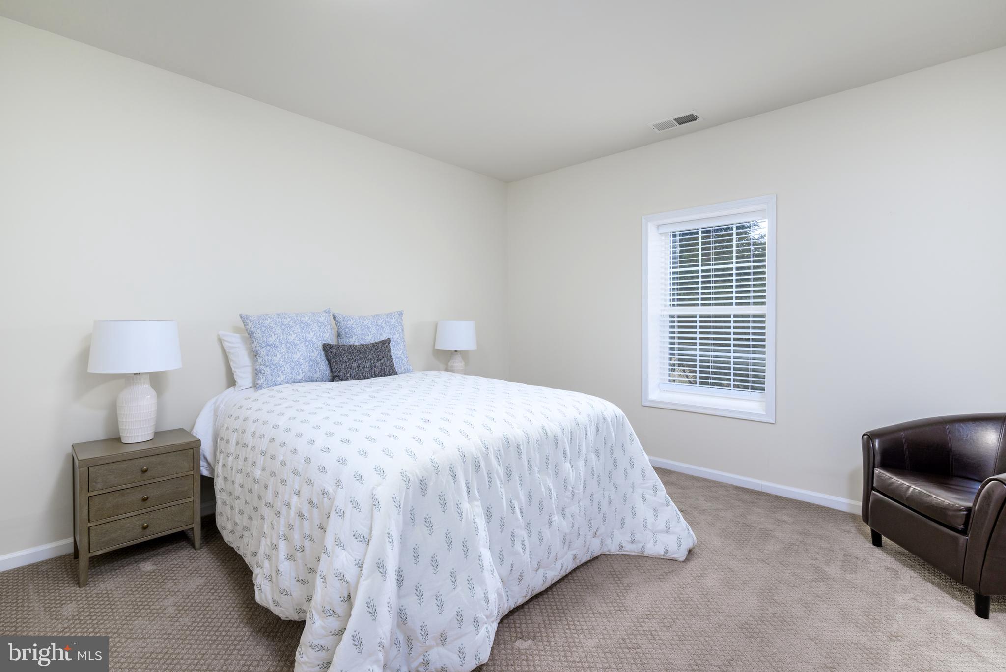 ALDIE ESTATES - Residential