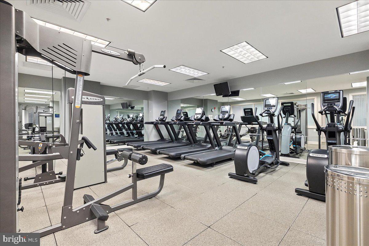ANNAPOLIS TOWNE CENTRE - Residential