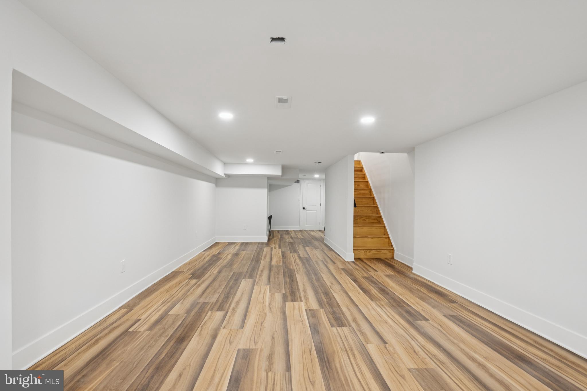 STRAWBERRY MANSION - Residential