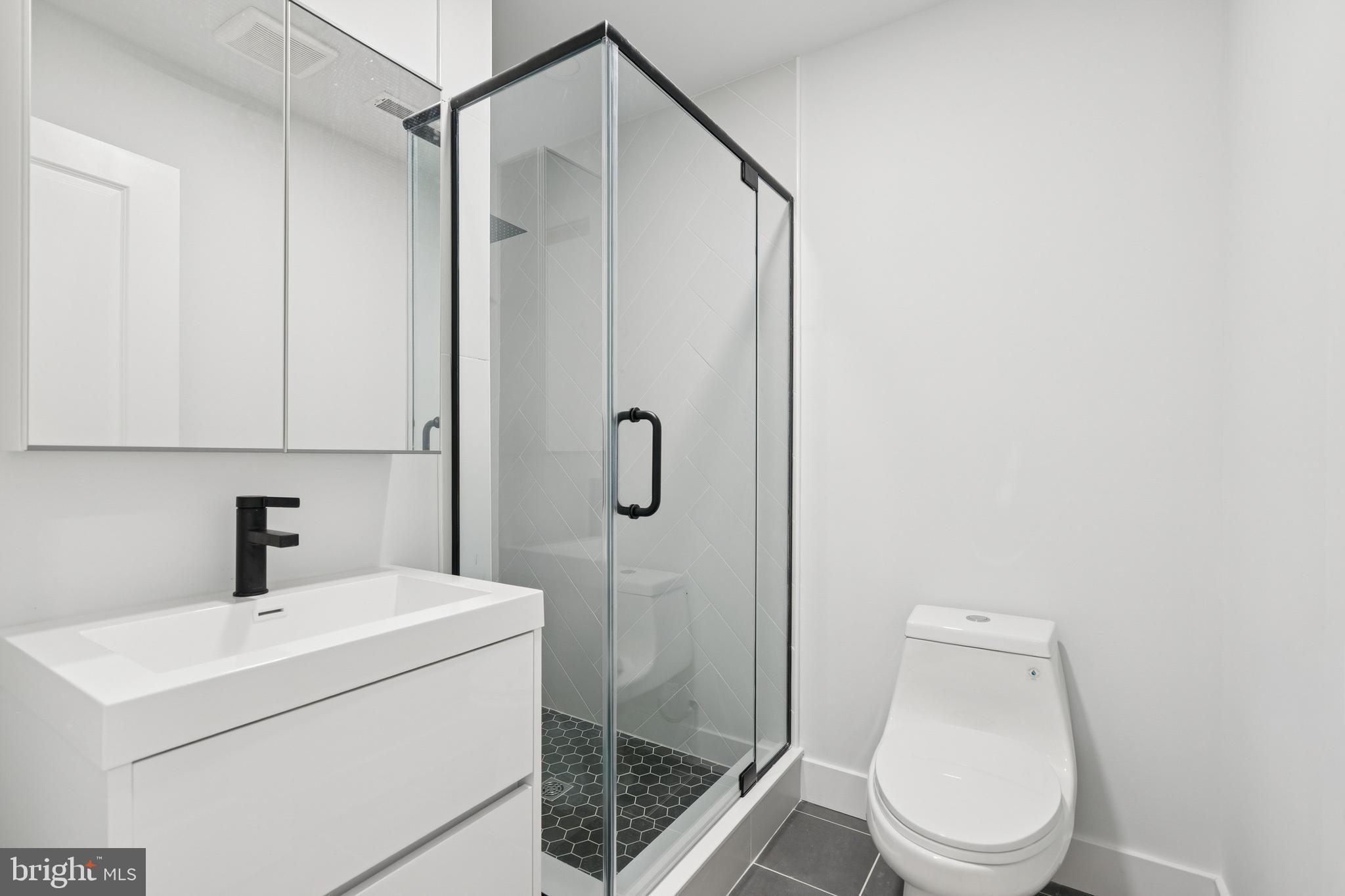 STRAWBERRY MANSION - Residential