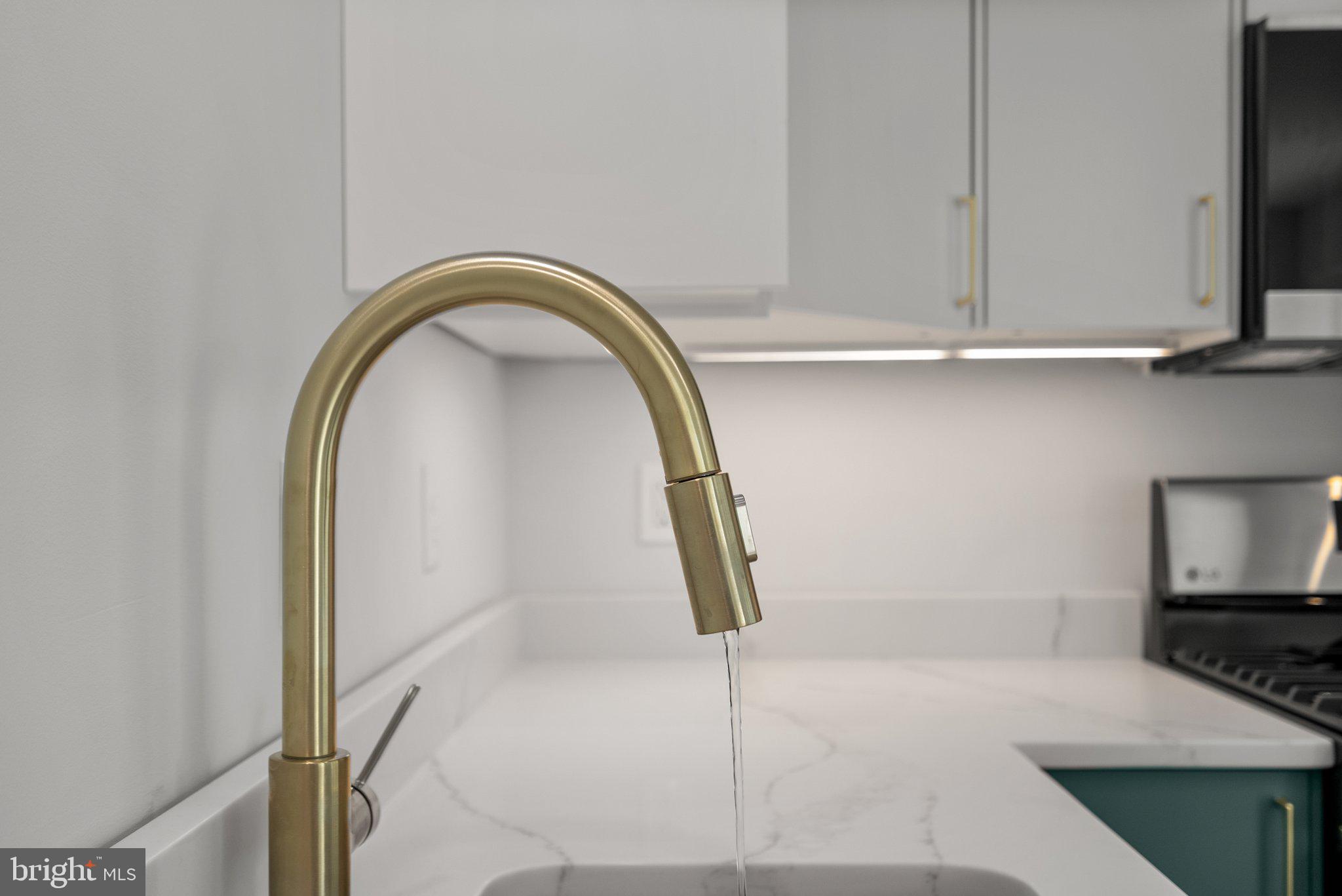 PINEY ORCHARD - Residential