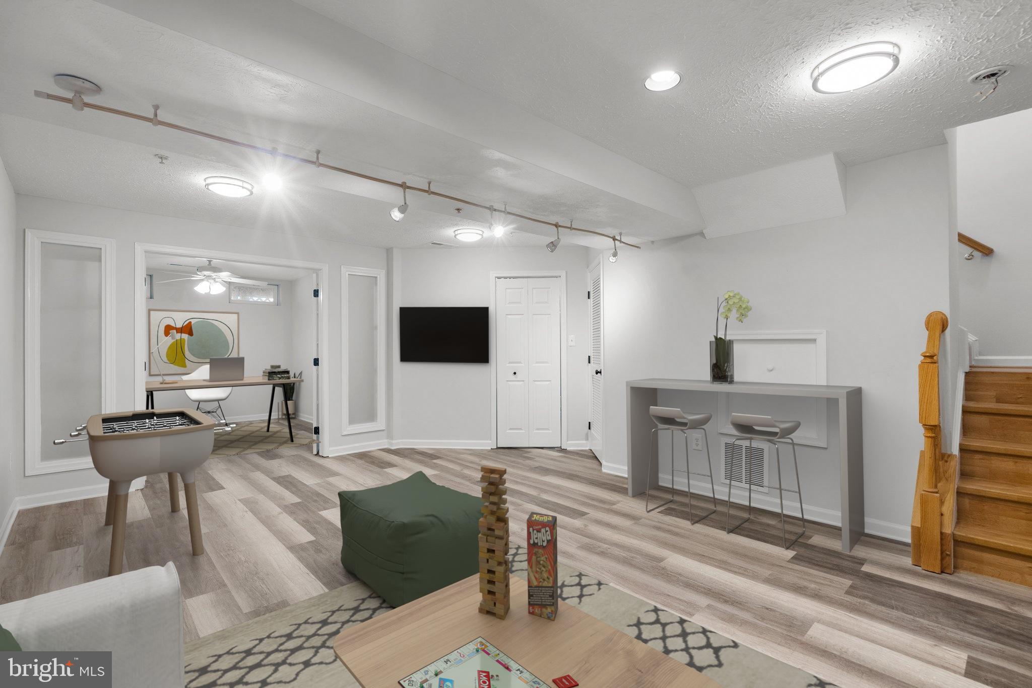 PINEY ORCHARD - Residential