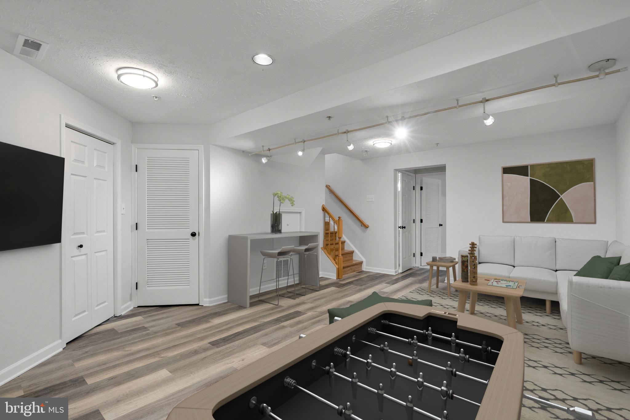 PINEY ORCHARD - Residential