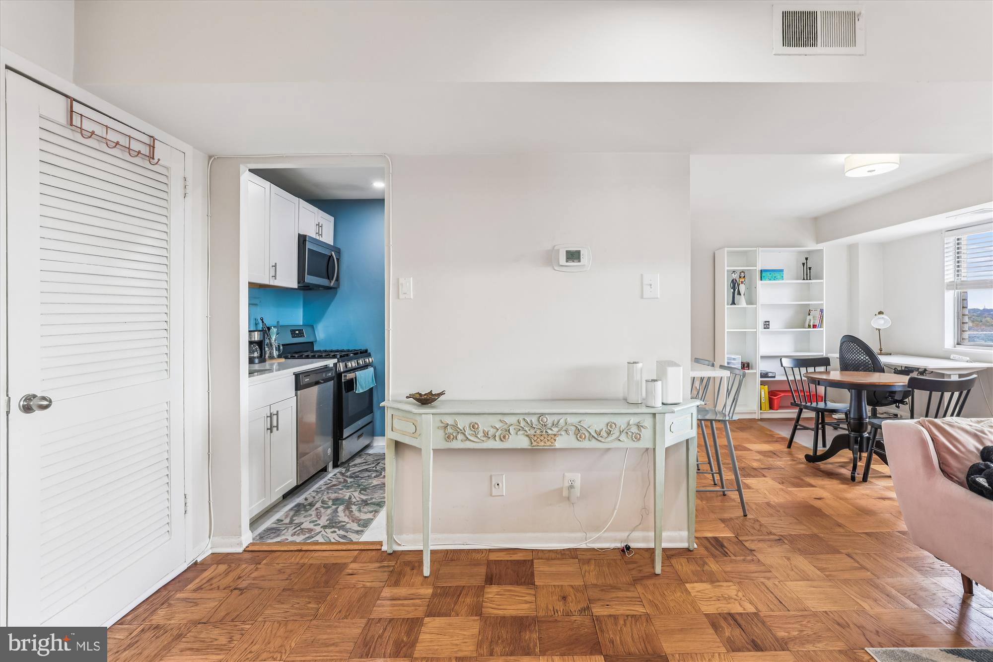 5340 HOLMES RUN PARKWAY 1119