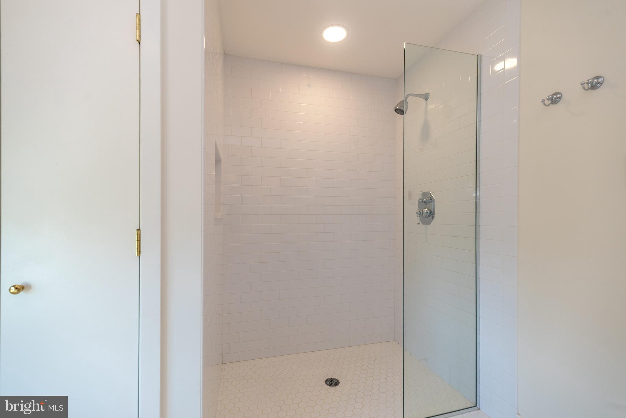 FIELDSTONE - Residential