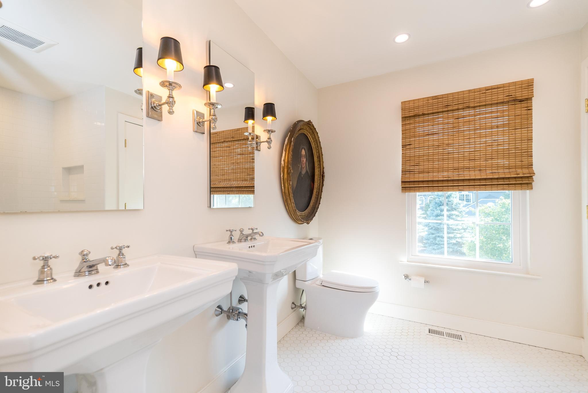 FIELDSTONE - Residential