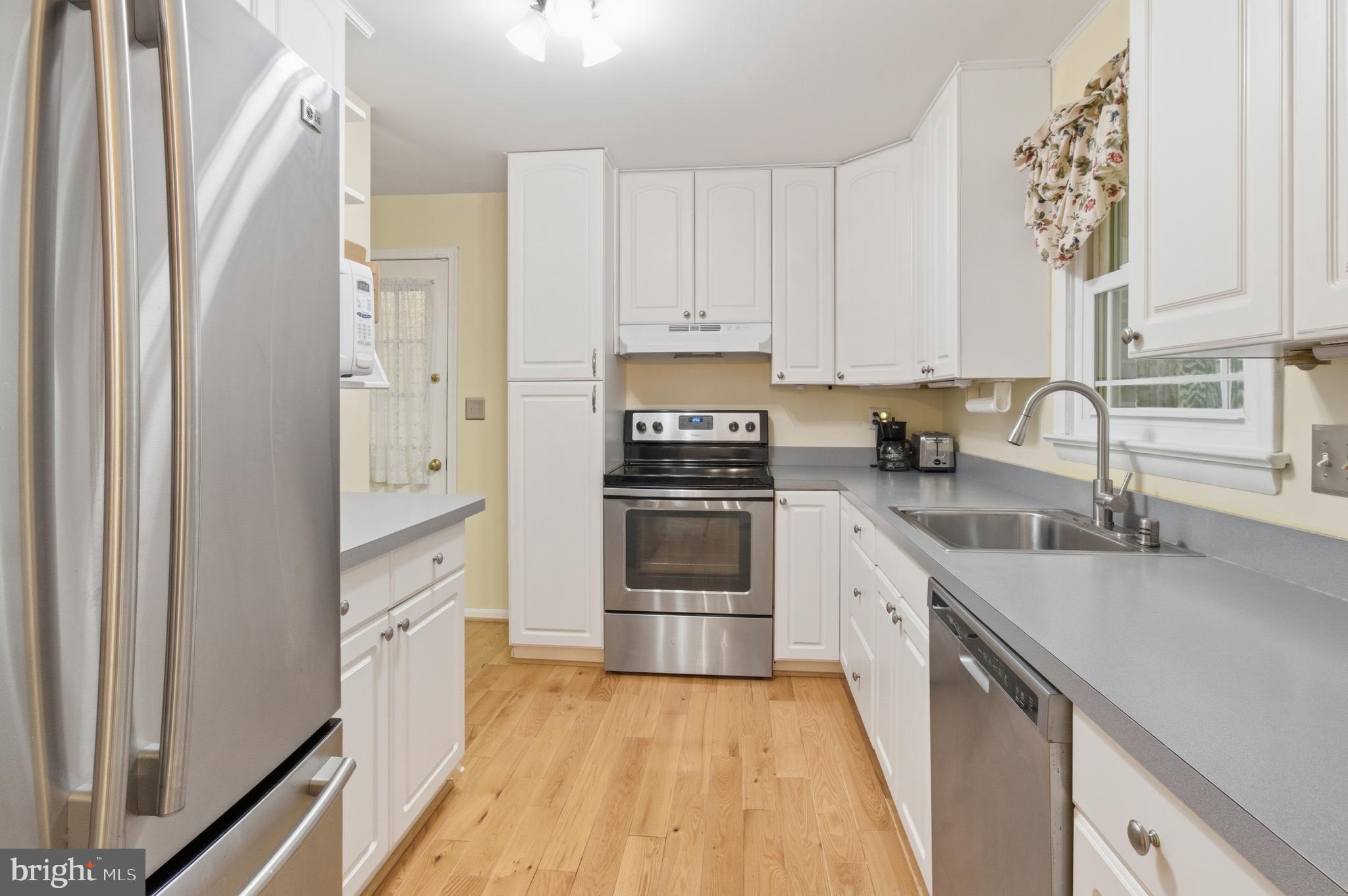 COUNTY VIEW - Residential