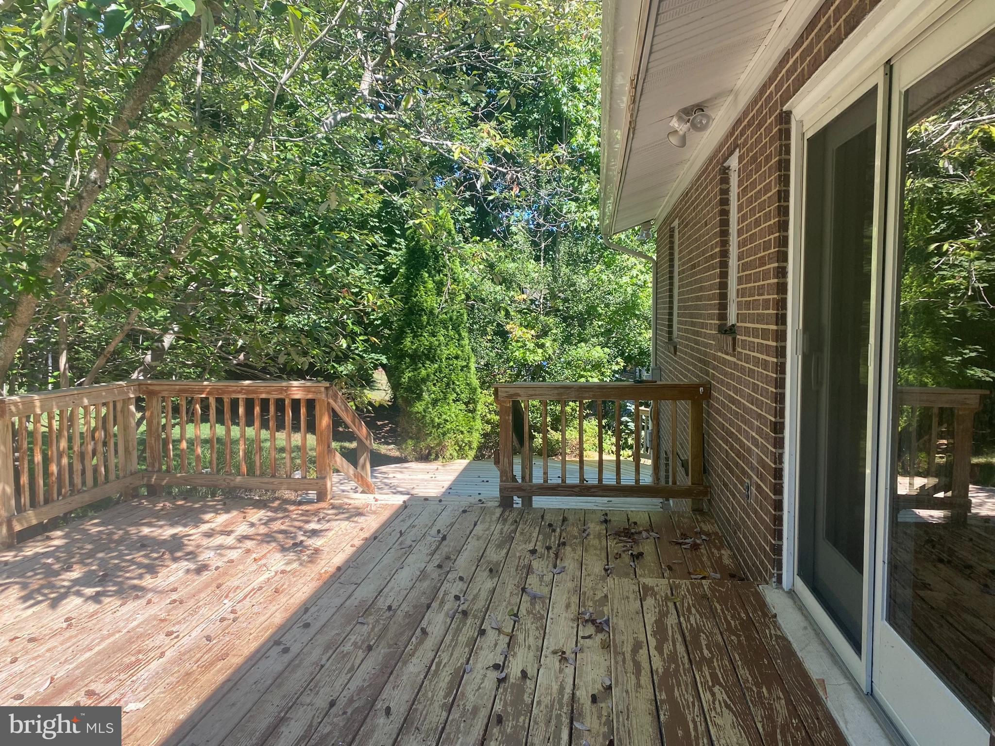 COUNTY VIEW - Residential