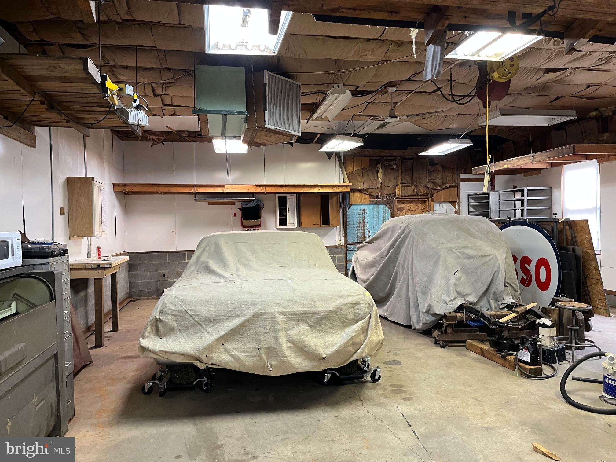 COUNTY VIEW - Residential