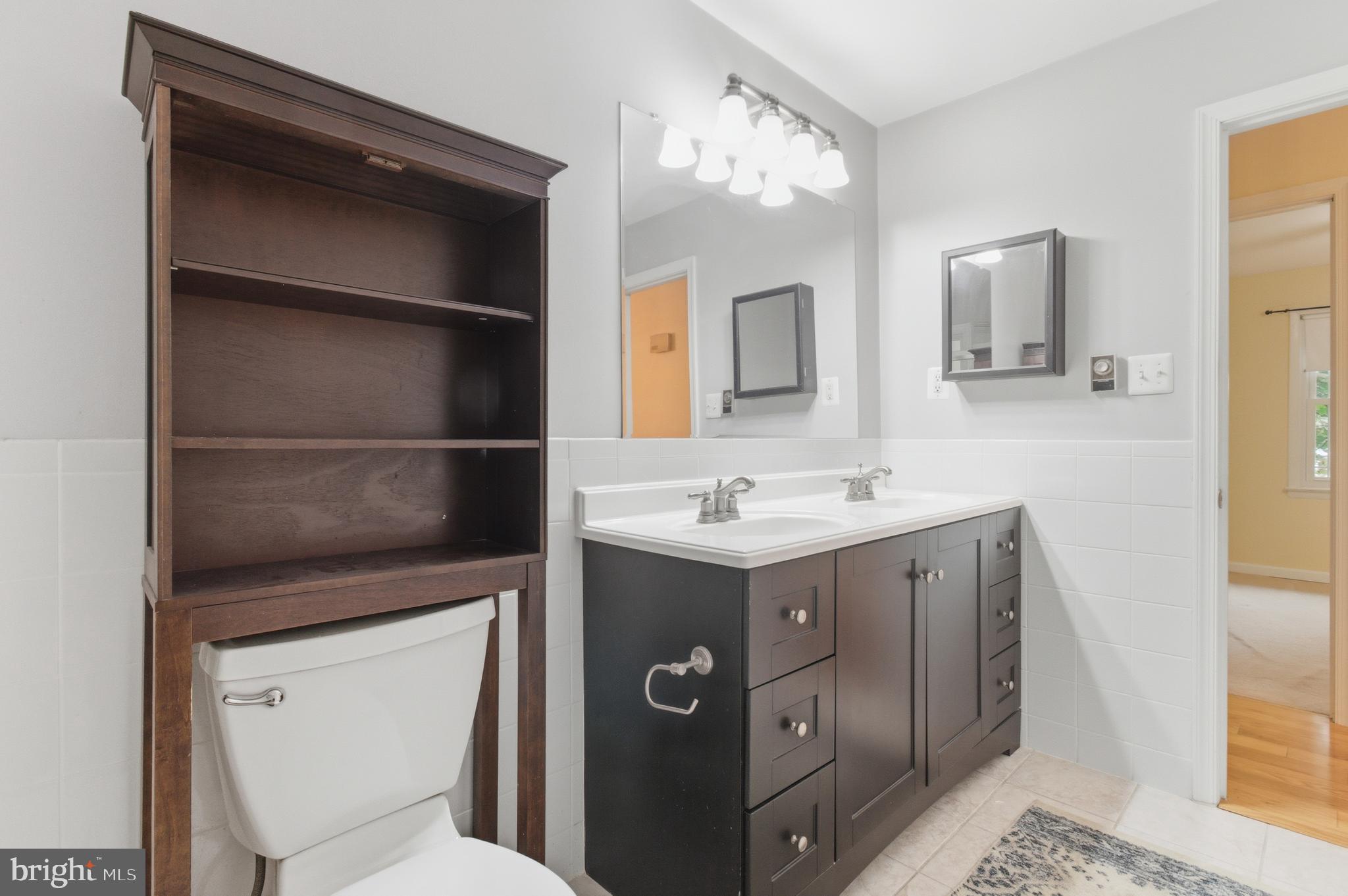 COUNTY VIEW - Residential