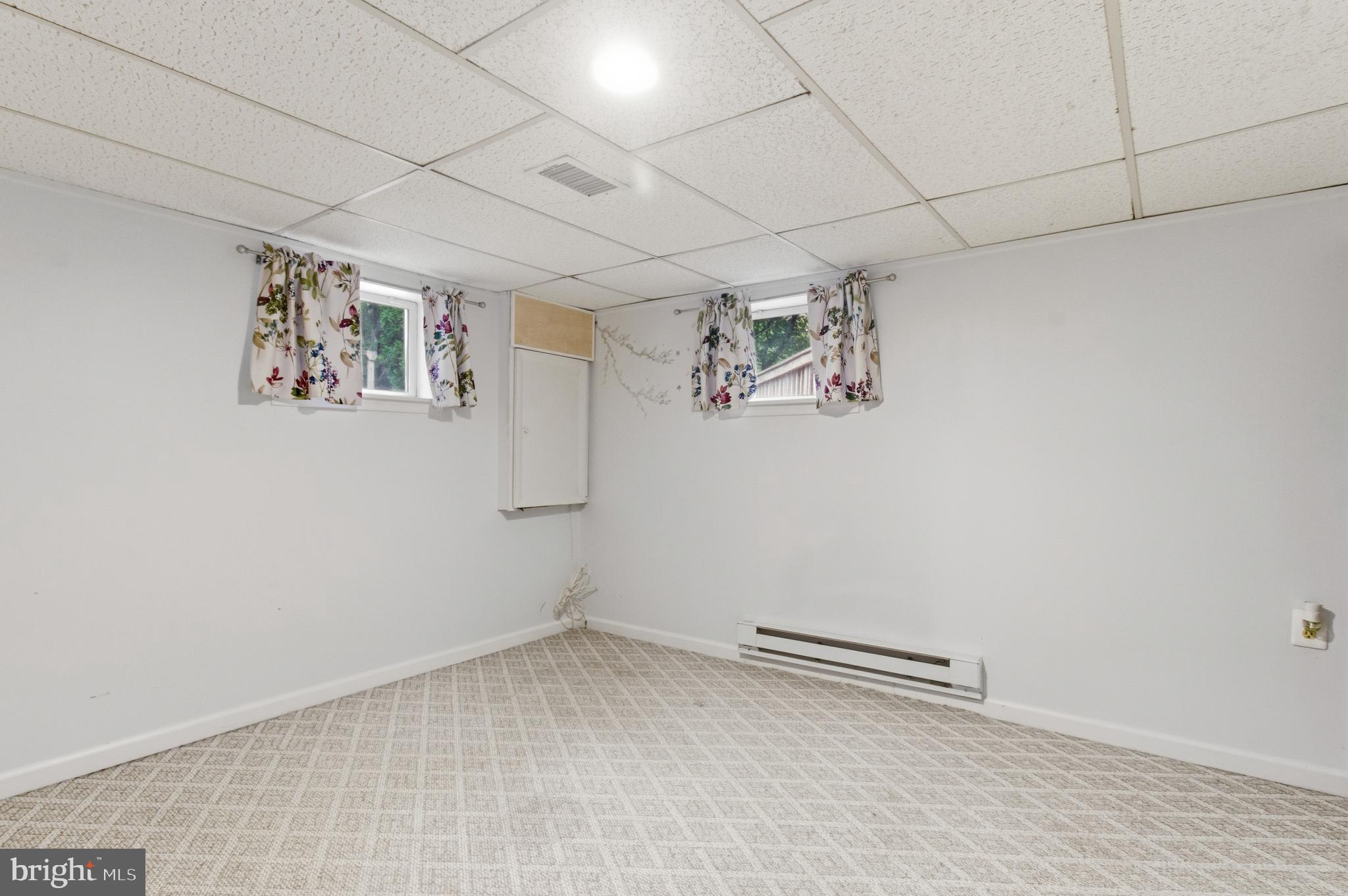 COUNTY VIEW - Residential