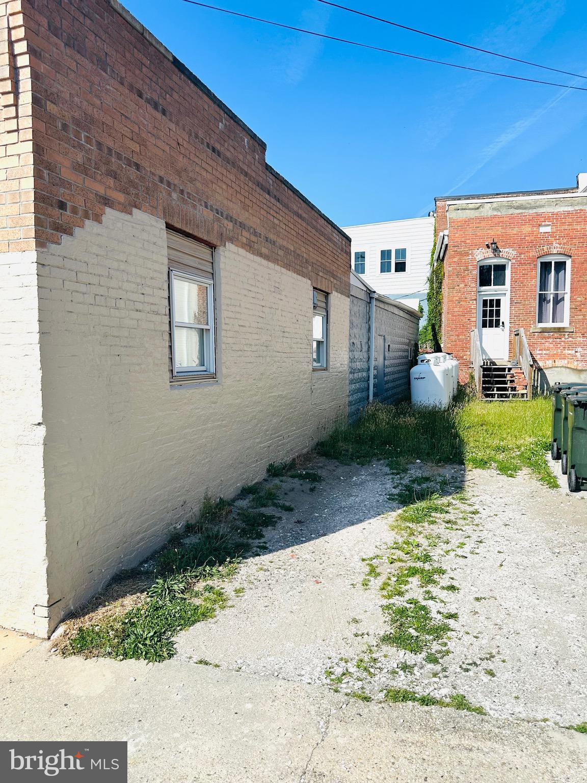 202 WILLOW STREET