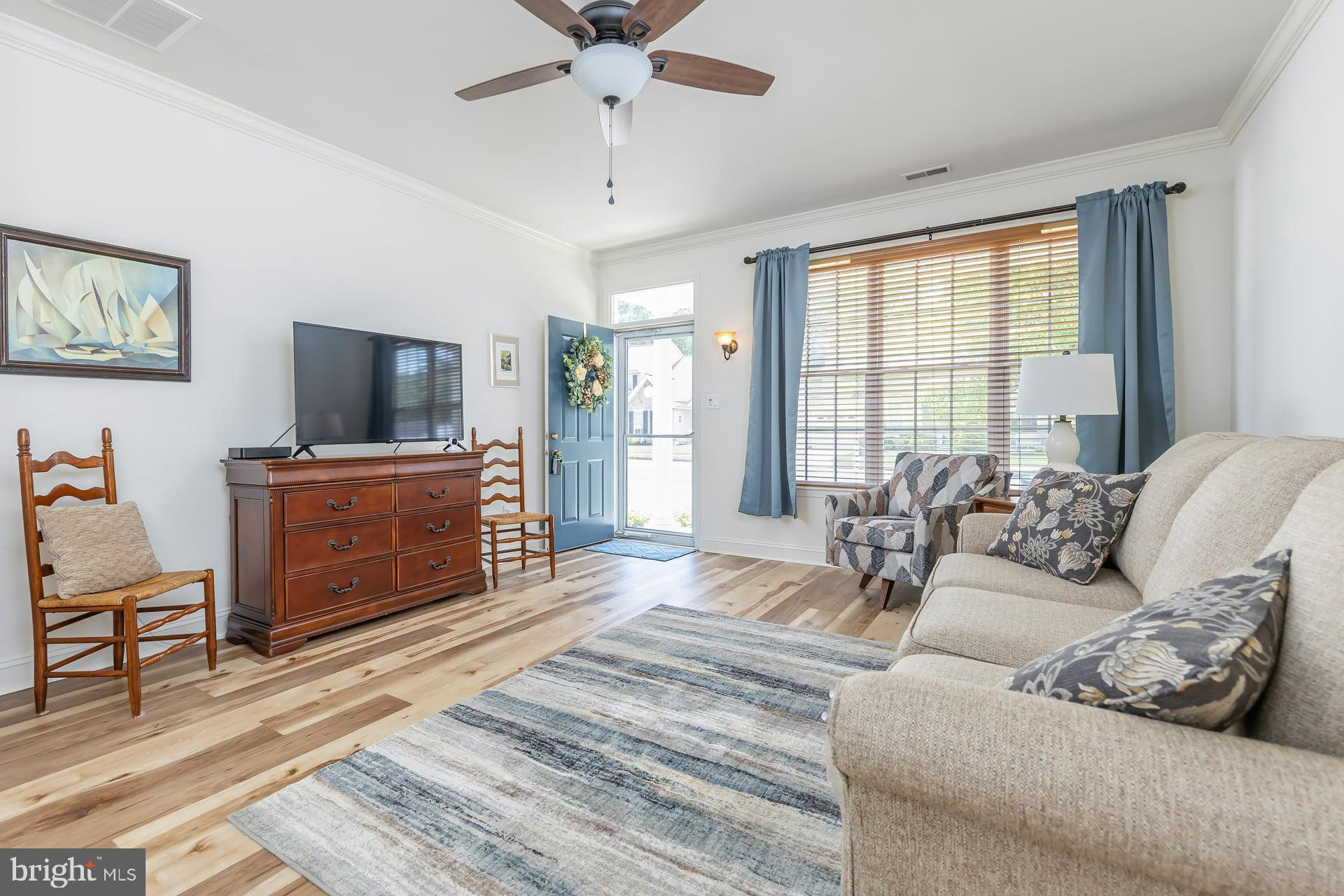 14 MEADOWVIEW DRIVE