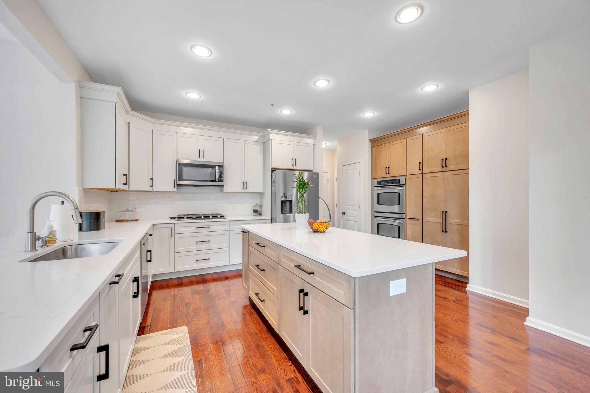 BRIDGE VALLEY AT FUR - Residential