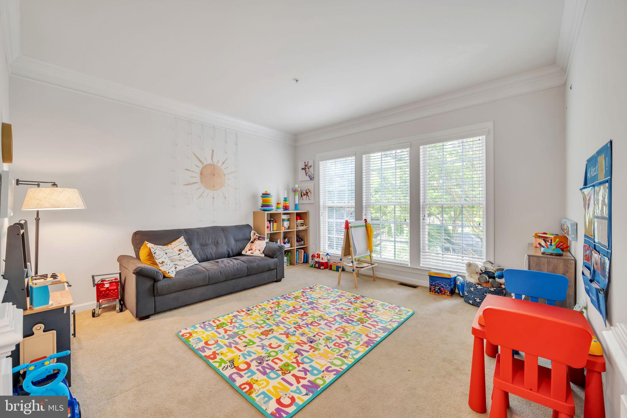 BRIDGE VALLEY AT FUR - Residential