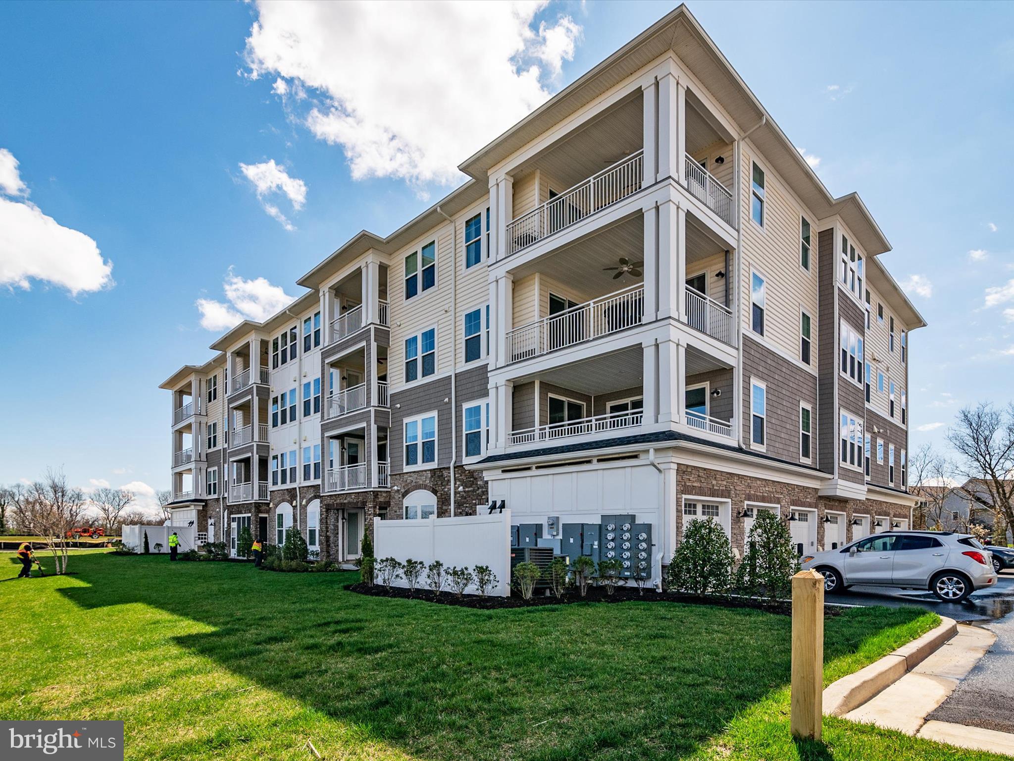 FOUR SEASONS AT KENT ISLAND - Residential