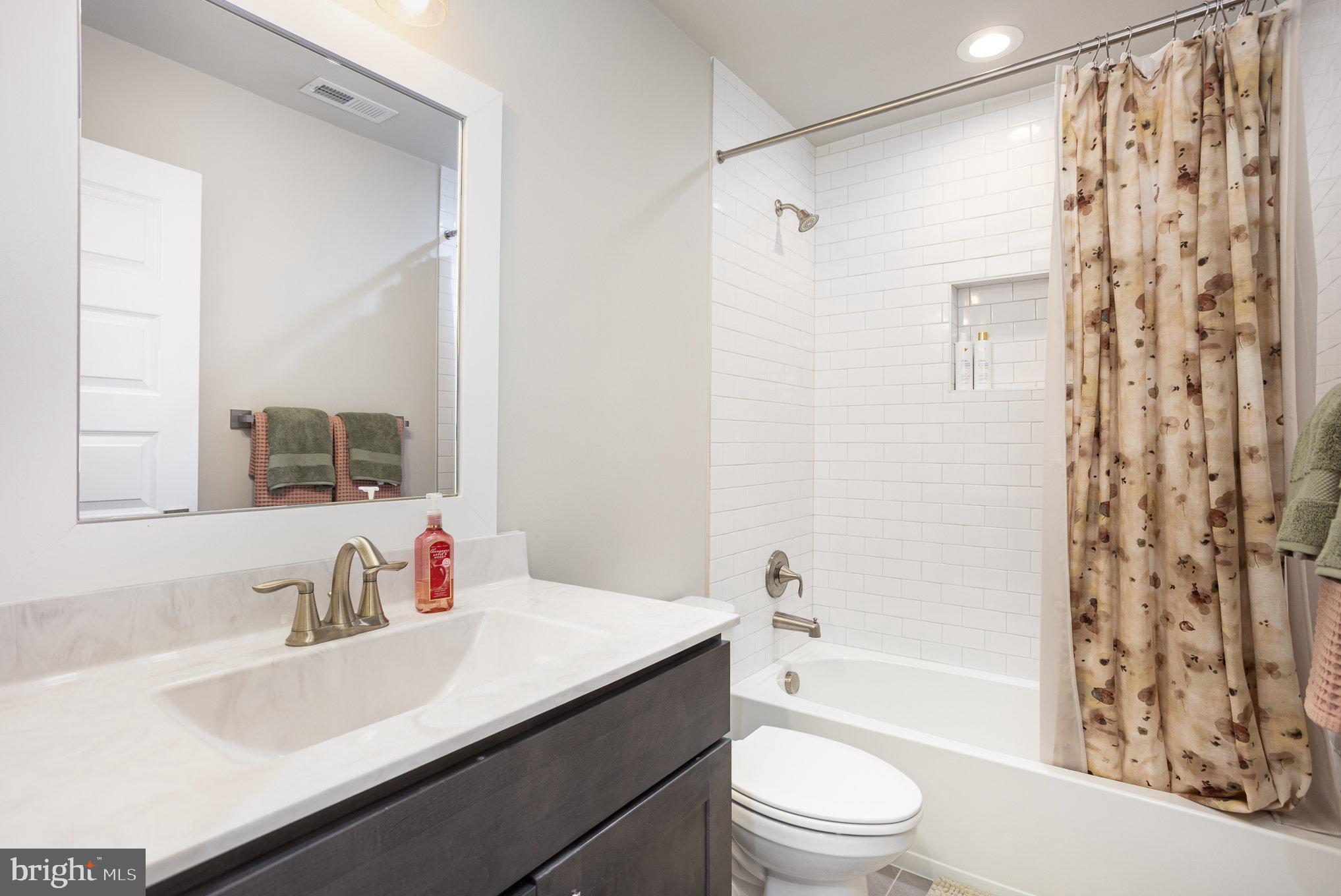 MONKTON - Residential