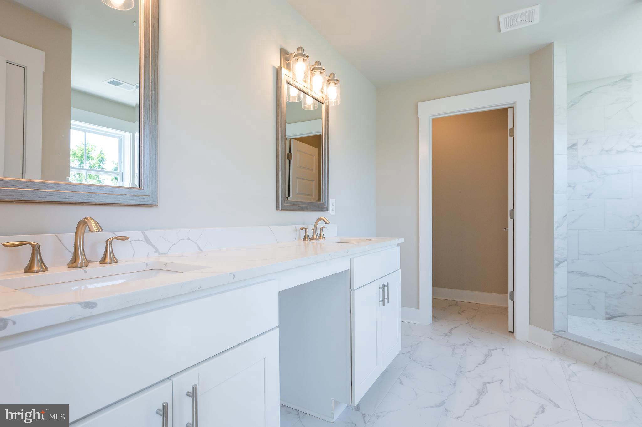 MONKTON - Residential