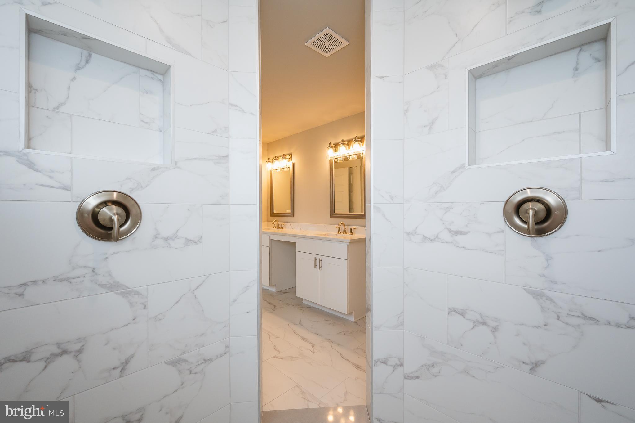 MONKTON - Residential