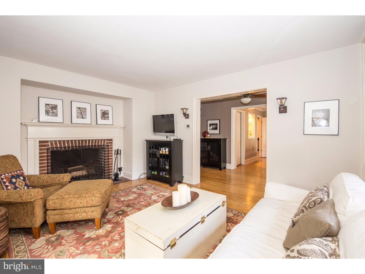 CHESTNUT HILL - Residential