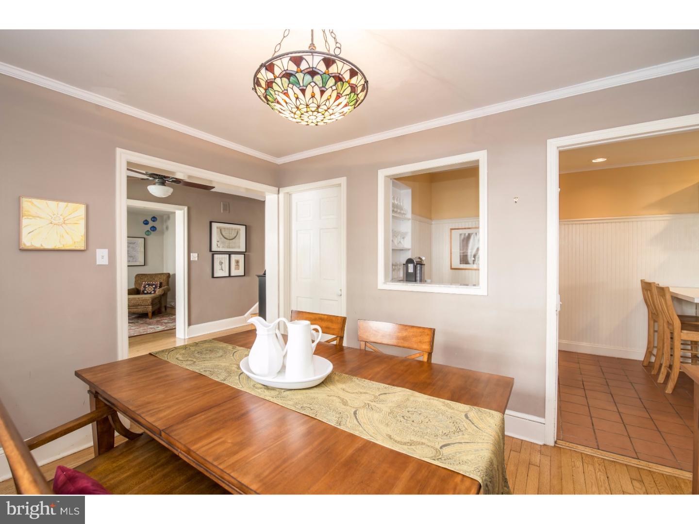 CHESTNUT HILL - Residential