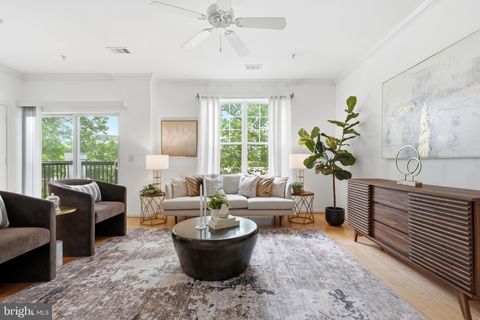 Photo of 11321 Aristotle Drive #3-303, FAIRFAX, VA 22030 (MLS # VAFX2314210)