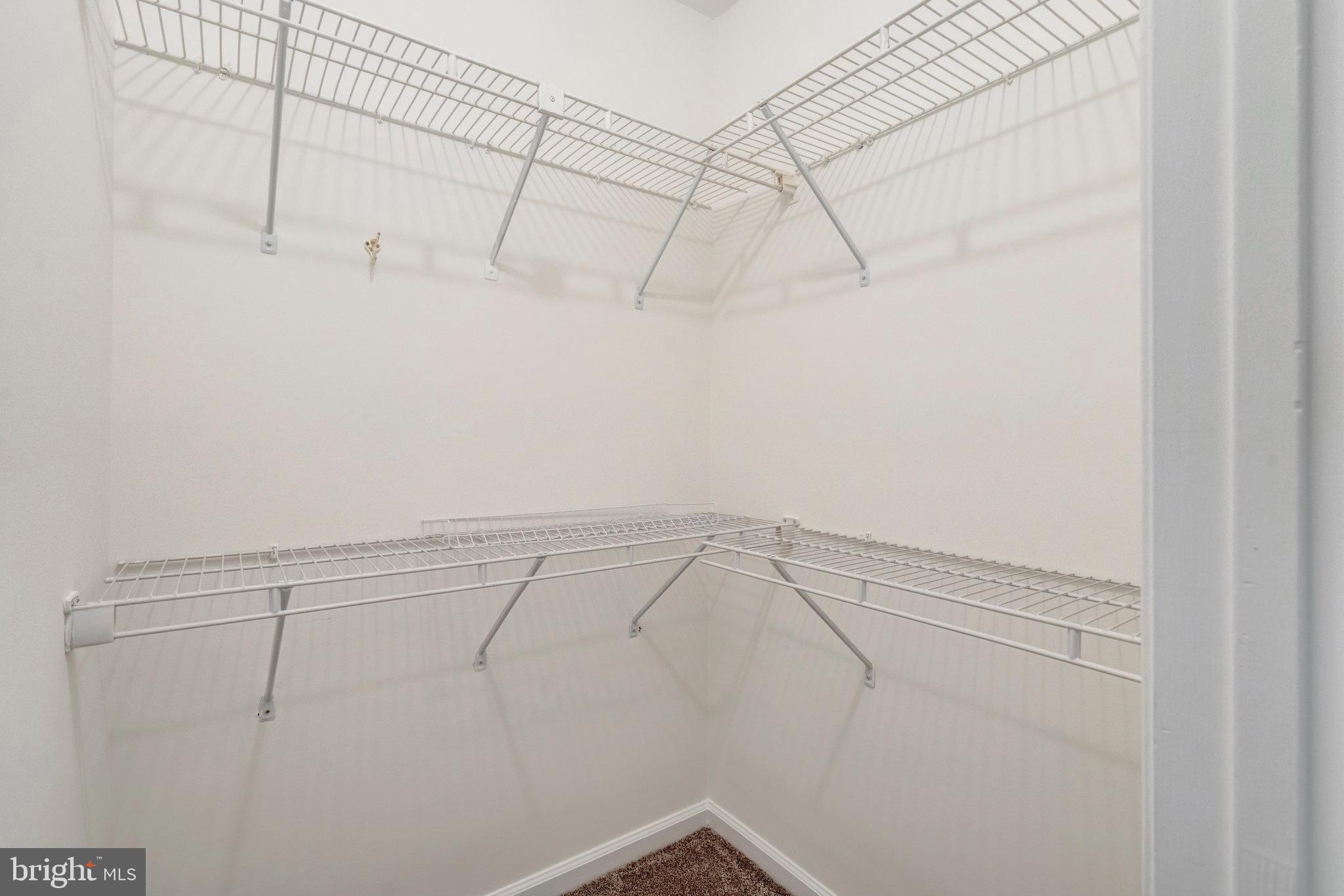 NEWGATE - Residential Lease