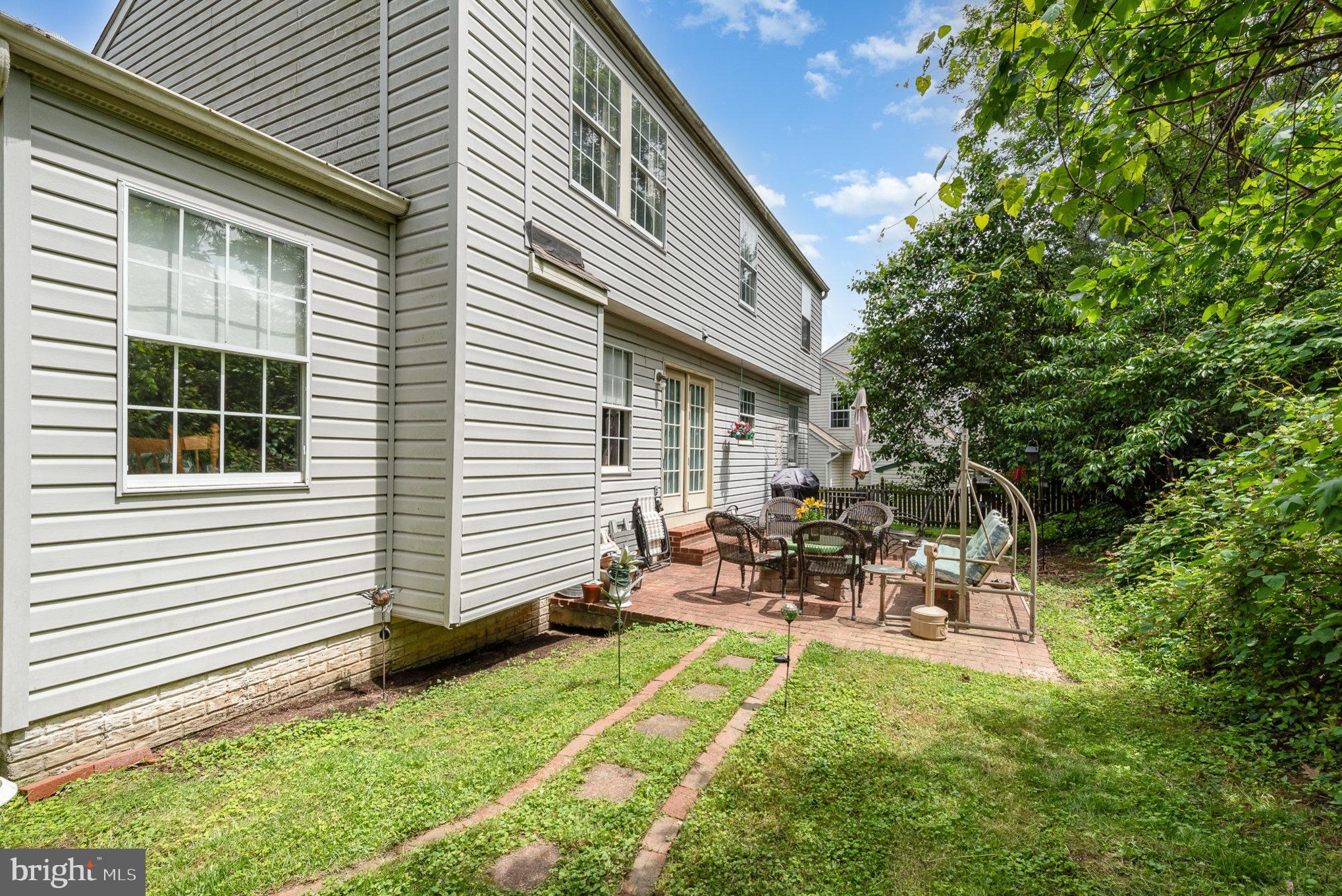 1404 CRYSTAL RIDGE COURT