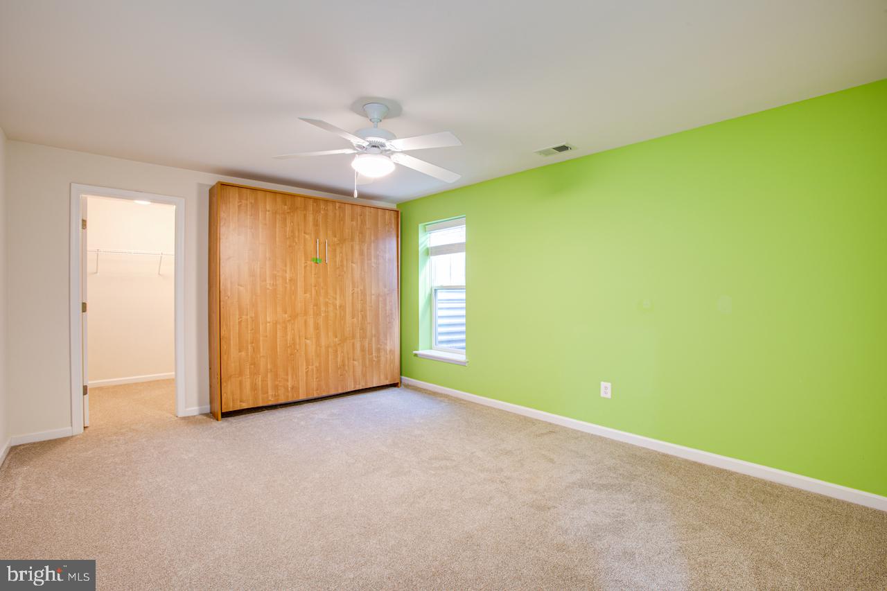 EMBREY MILL - Residential Lease