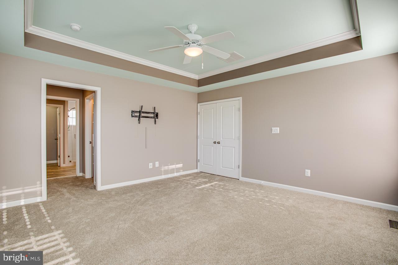 EMBREY MILL - Residential Lease