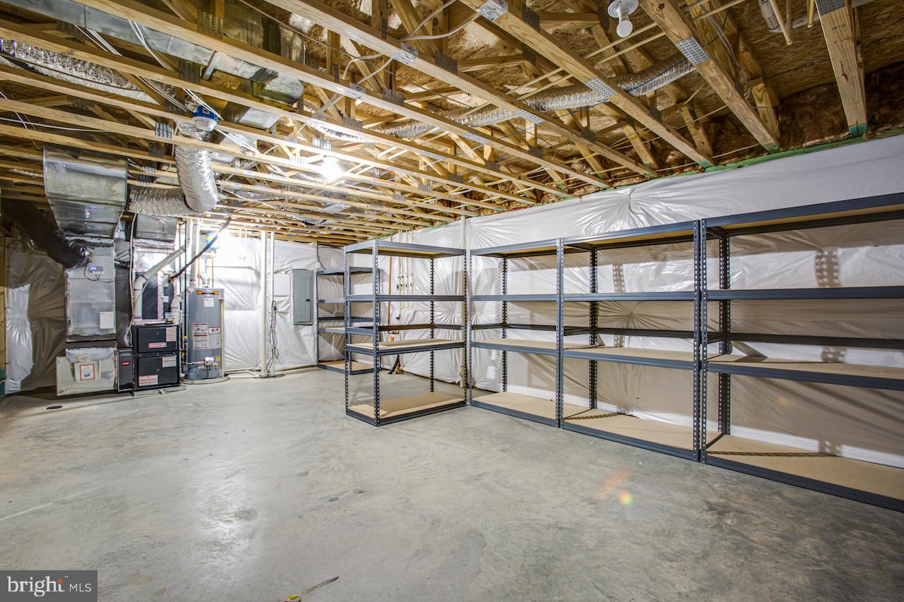 EMBREY MILL - Residential Lease