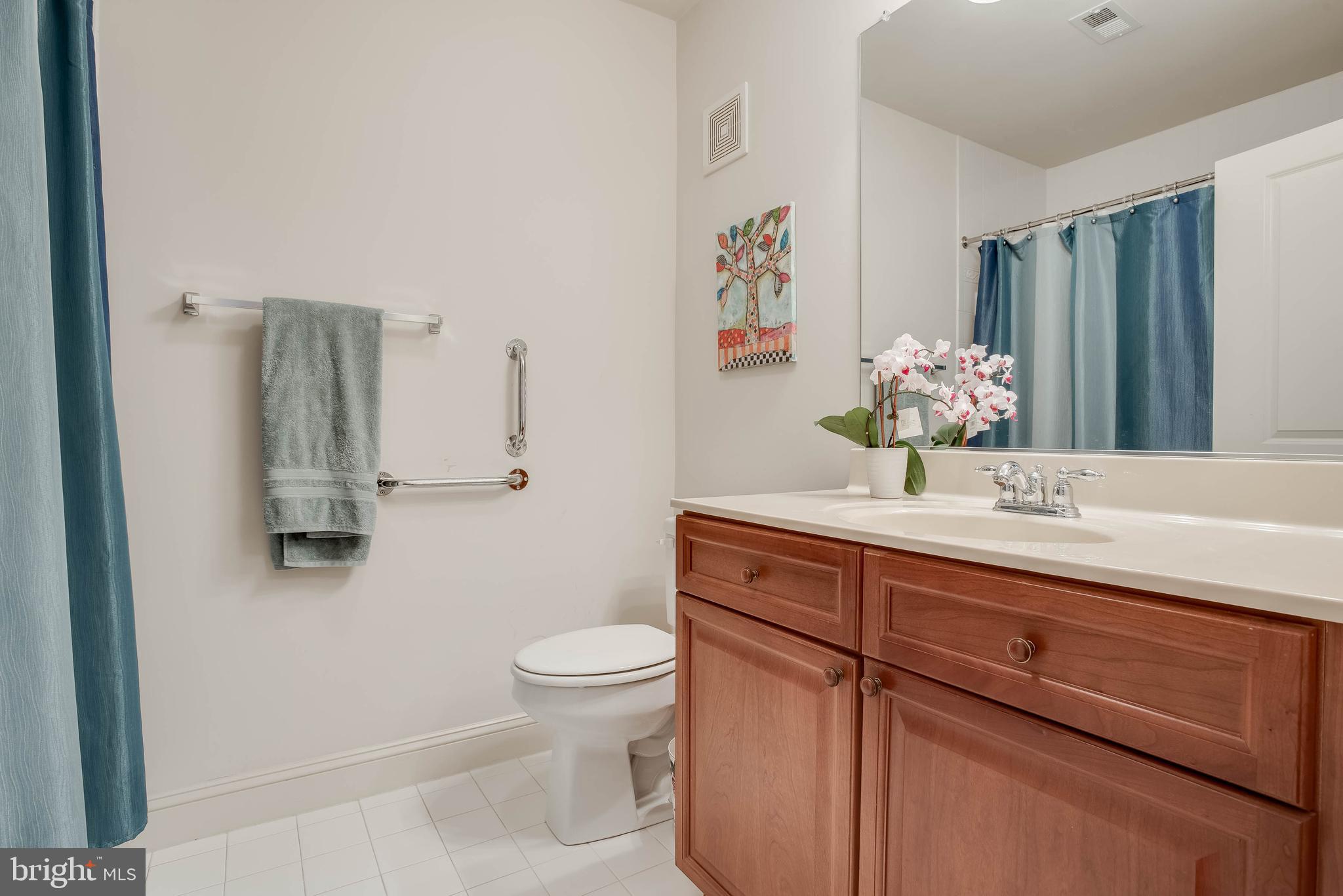 SUFFIELD MEADOWS - Residential