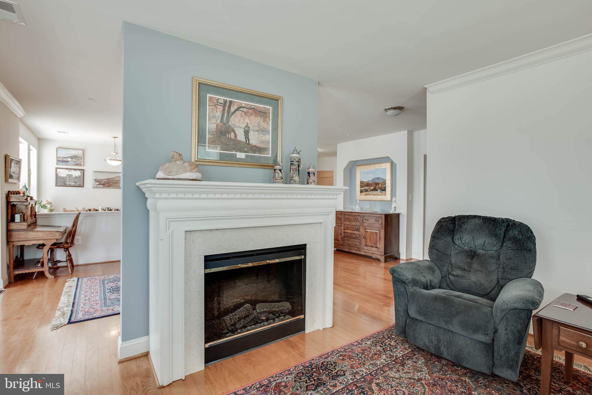 SUFFIELD MEADOWS - Residential