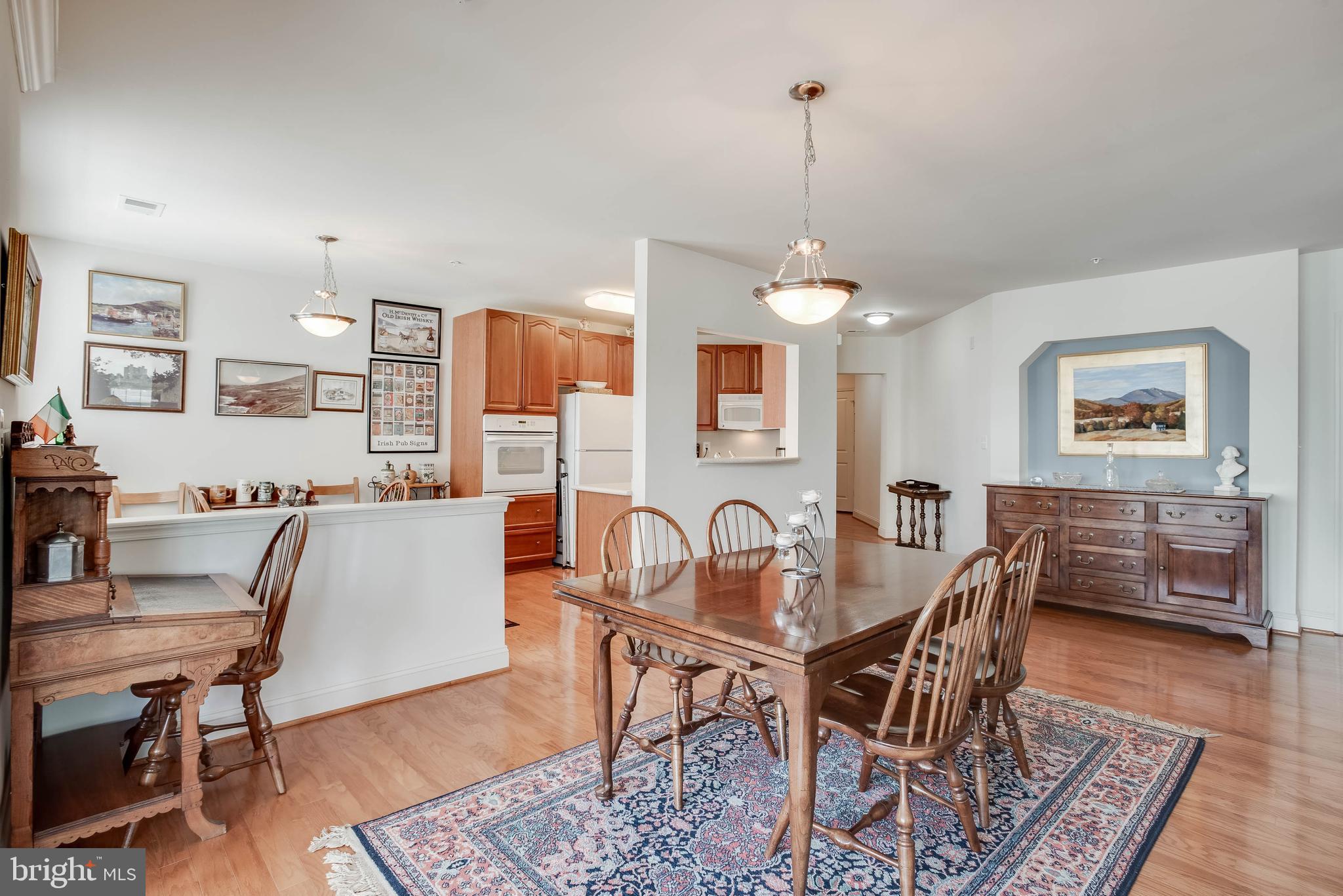 SUFFIELD MEADOWS - Residential