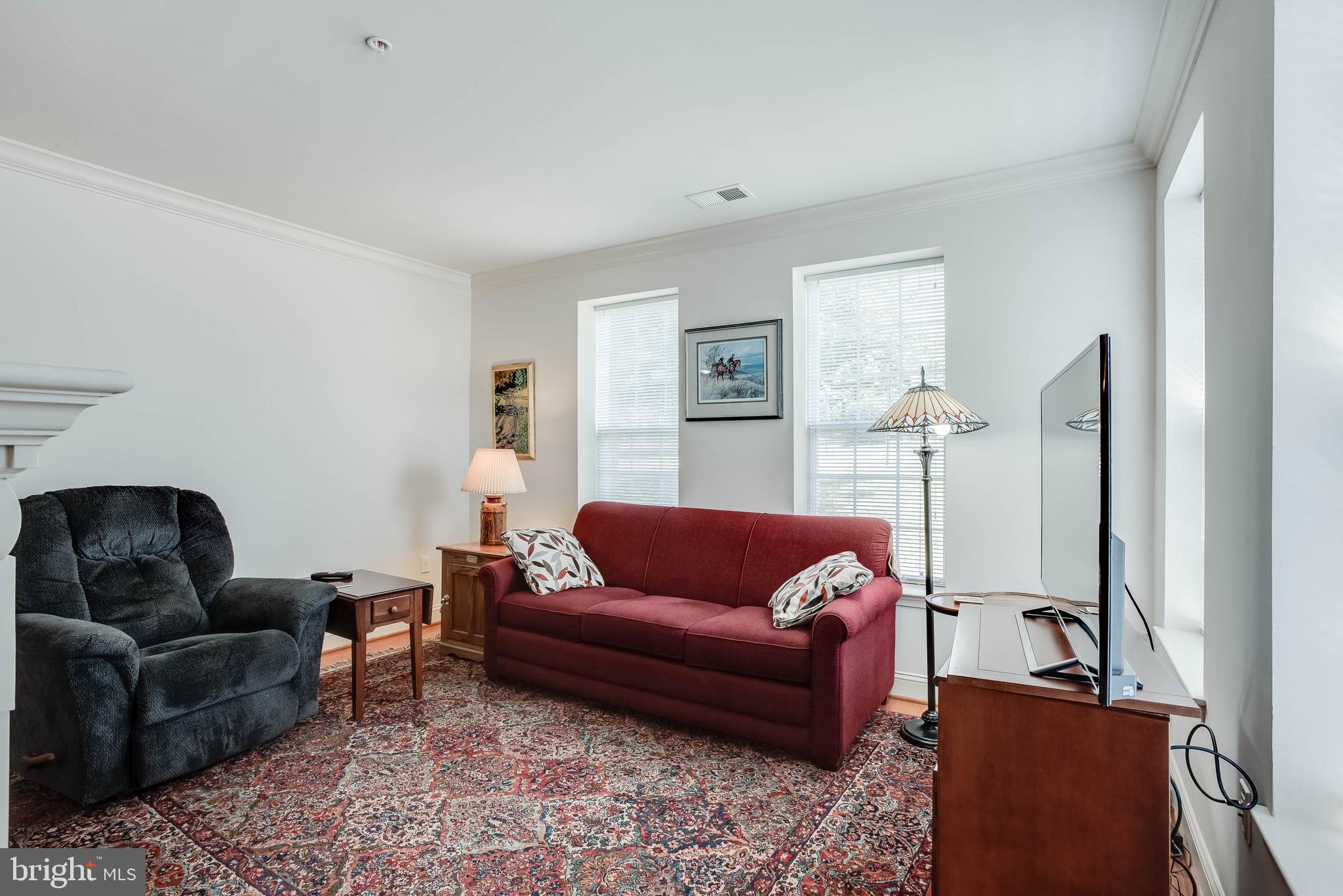 SUFFIELD MEADOWS - Residential