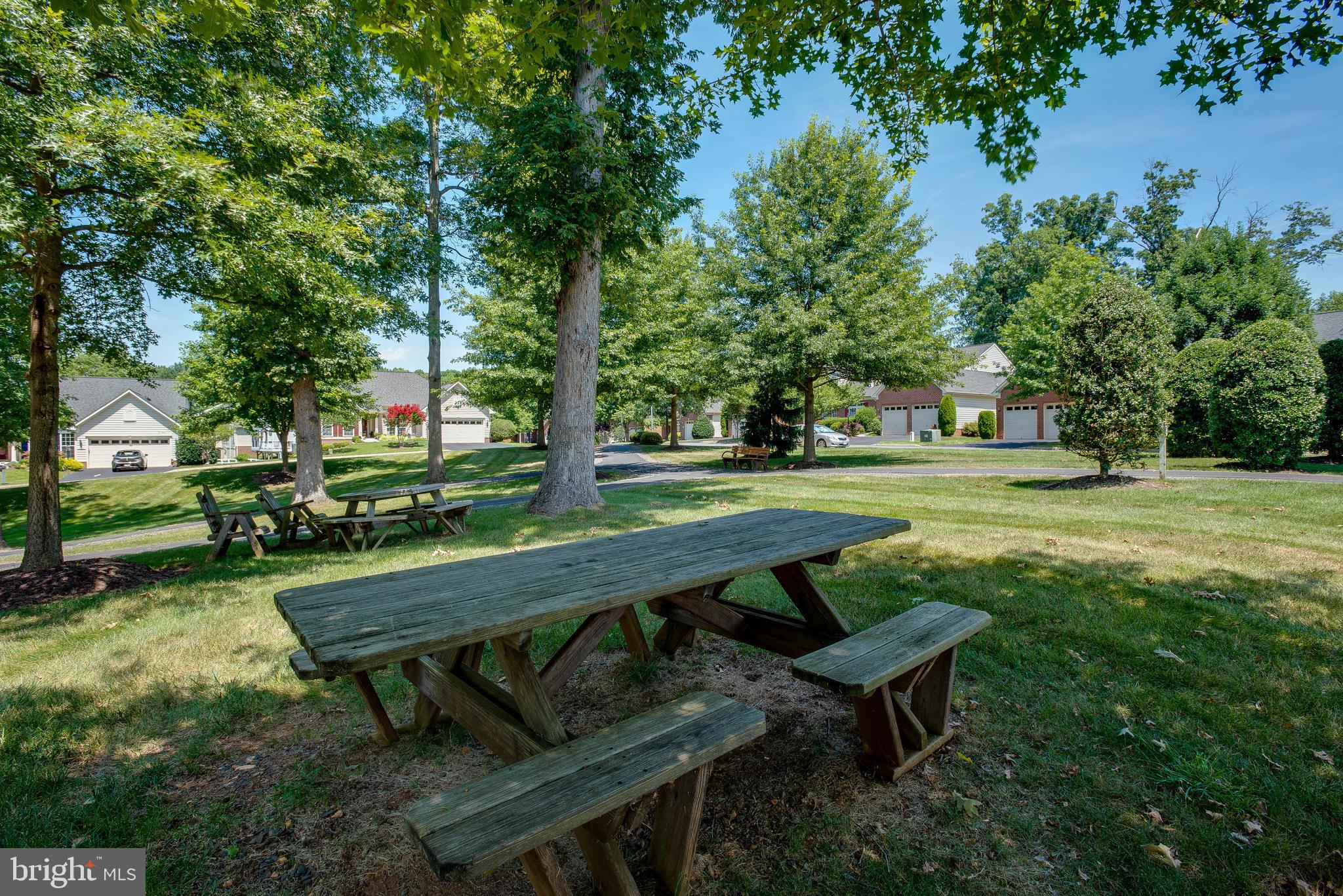 SUFFIELD MEADOWS - Residential