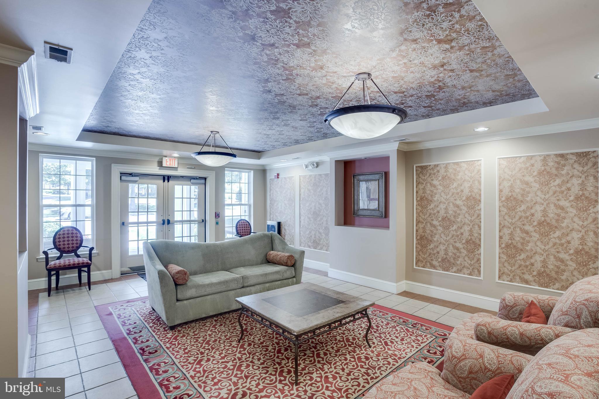 SUFFIELD MEADOWS - Residential