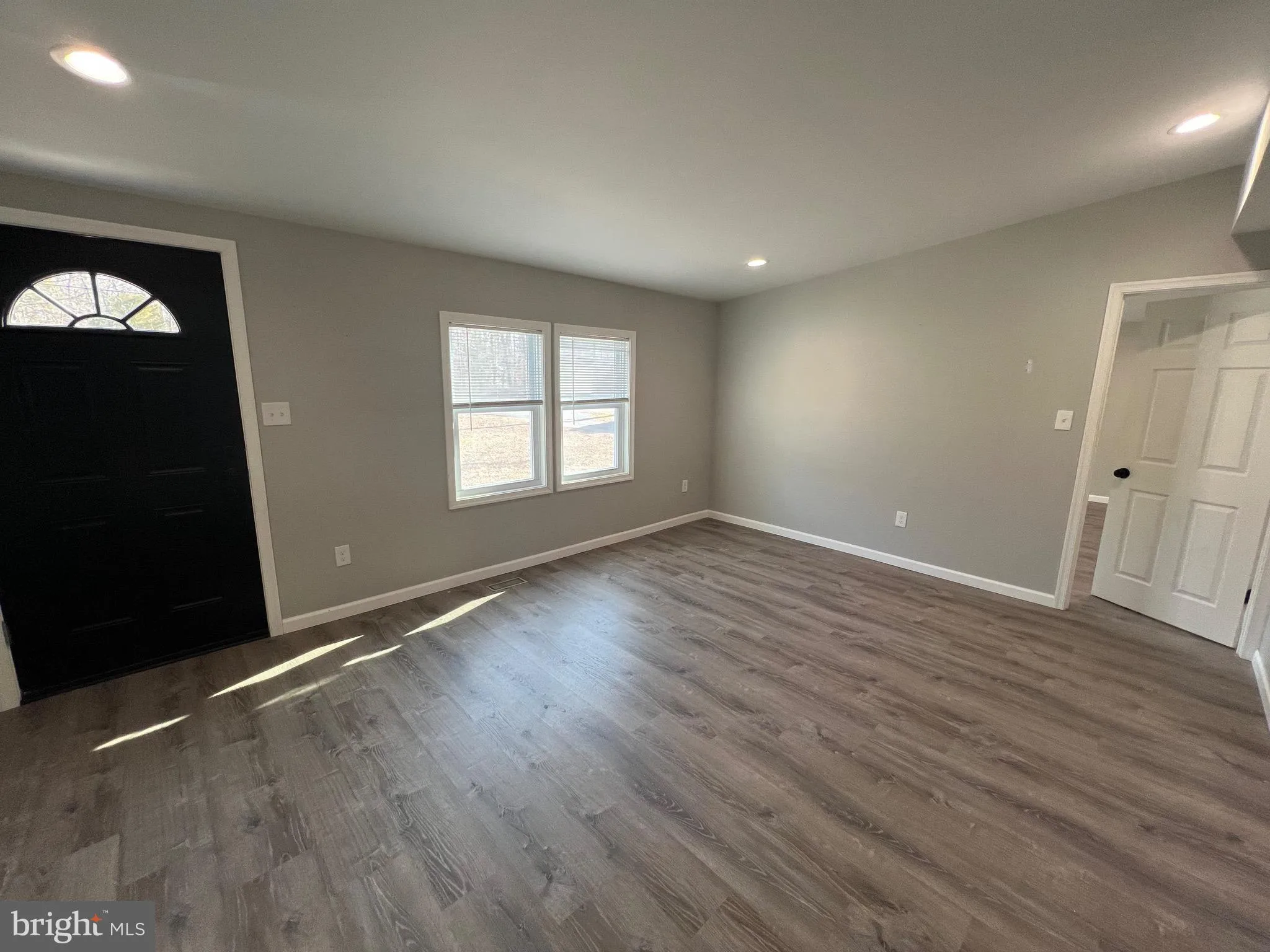 Franklinville, New Jersey 08322, United States, 3 Bedrooms Bedrooms, ,2 BathroomsBathrooms,Residential,Pending,10431