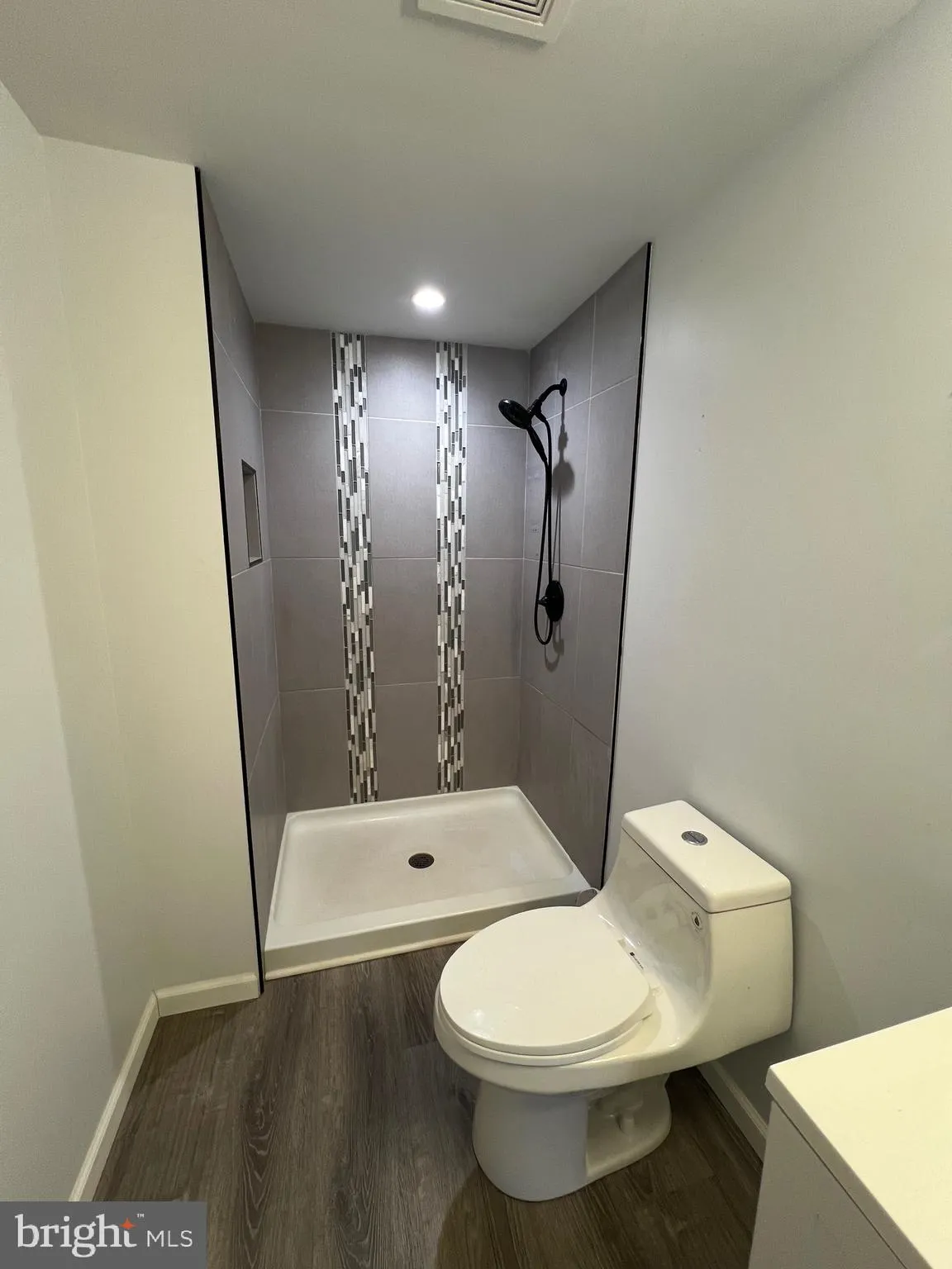 Franklinville, New Jersey 08322, United States, 3 Bedrooms Bedrooms, ,2 BathroomsBathrooms,Residential,Pending,10431