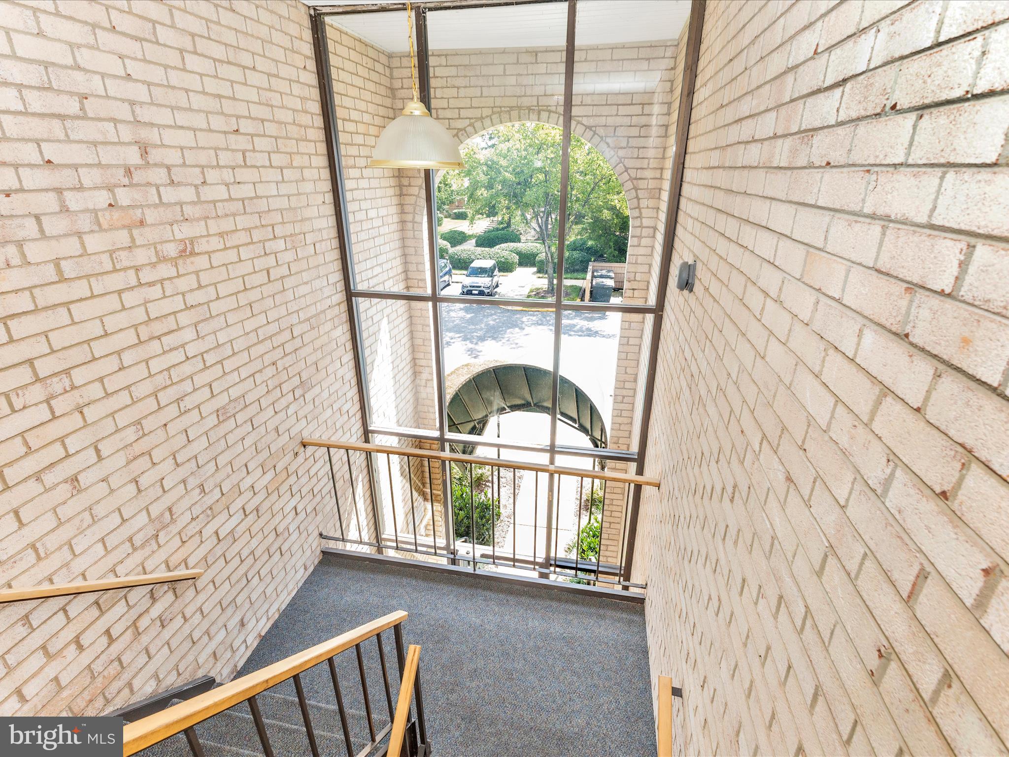 HUNTING RIDGE CONDOMINIUM - Residential