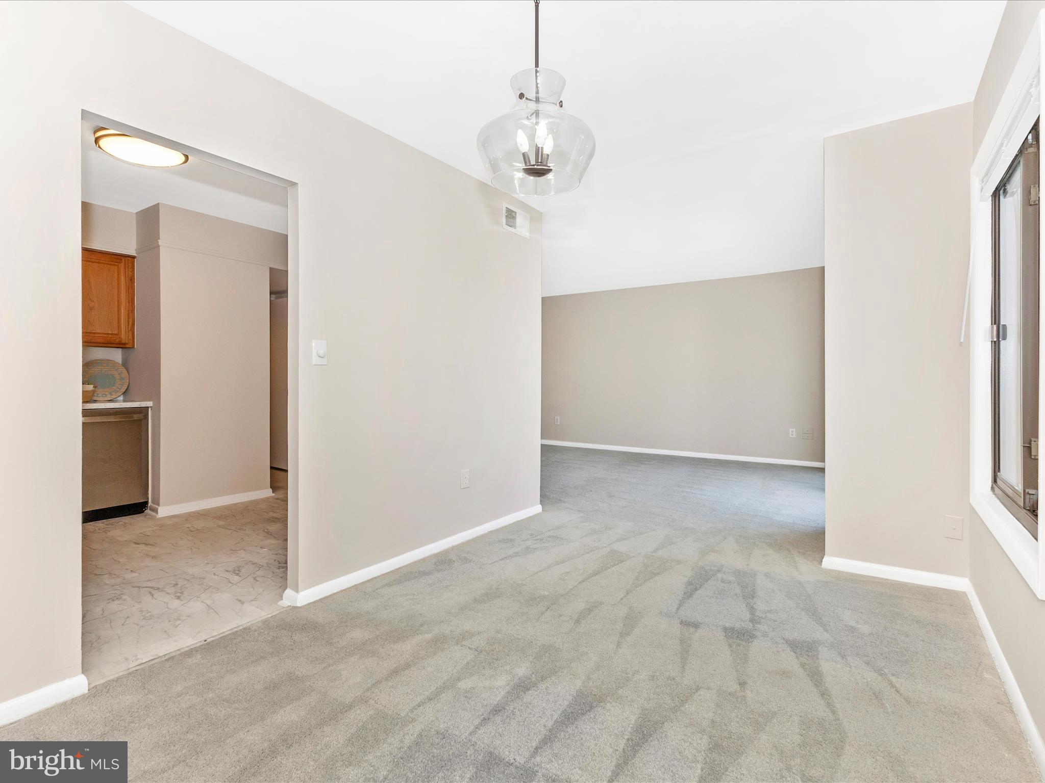 HUNTING RIDGE CONDOMINIUM - Residential