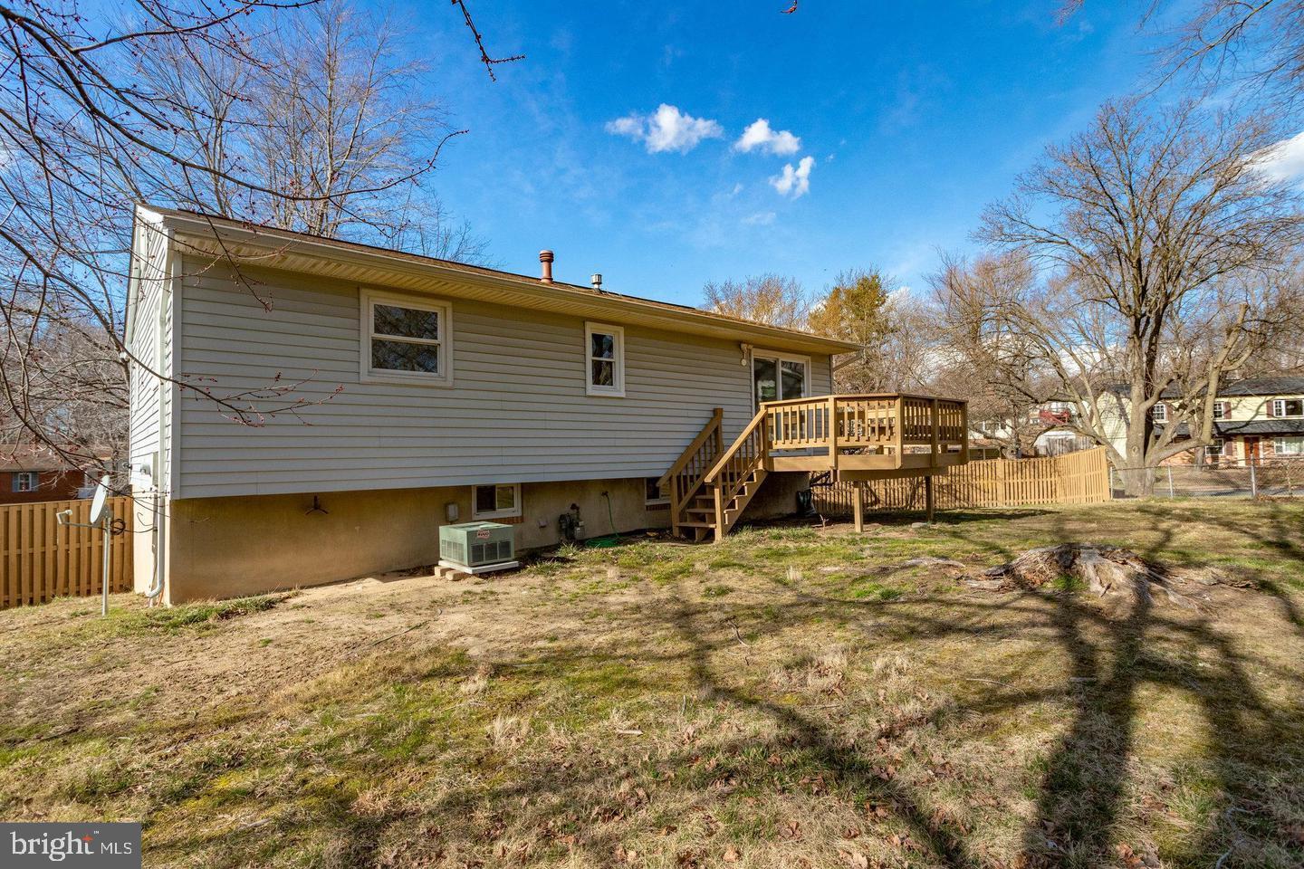 DALE CITY - Residential Lease