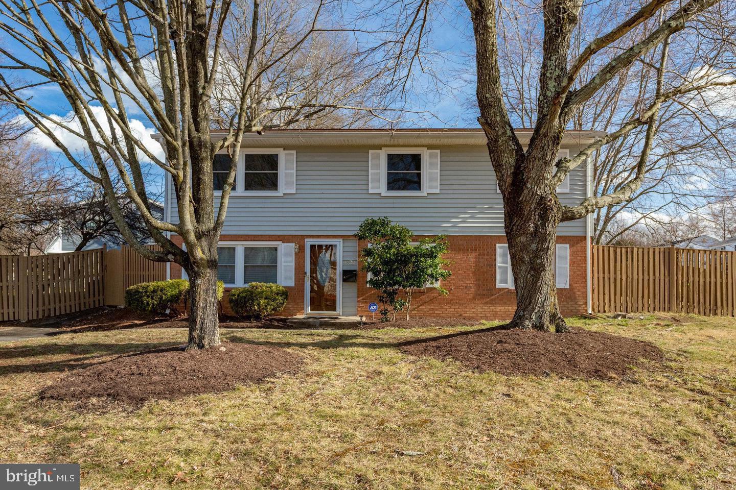 DALE CITY - Residential Lease