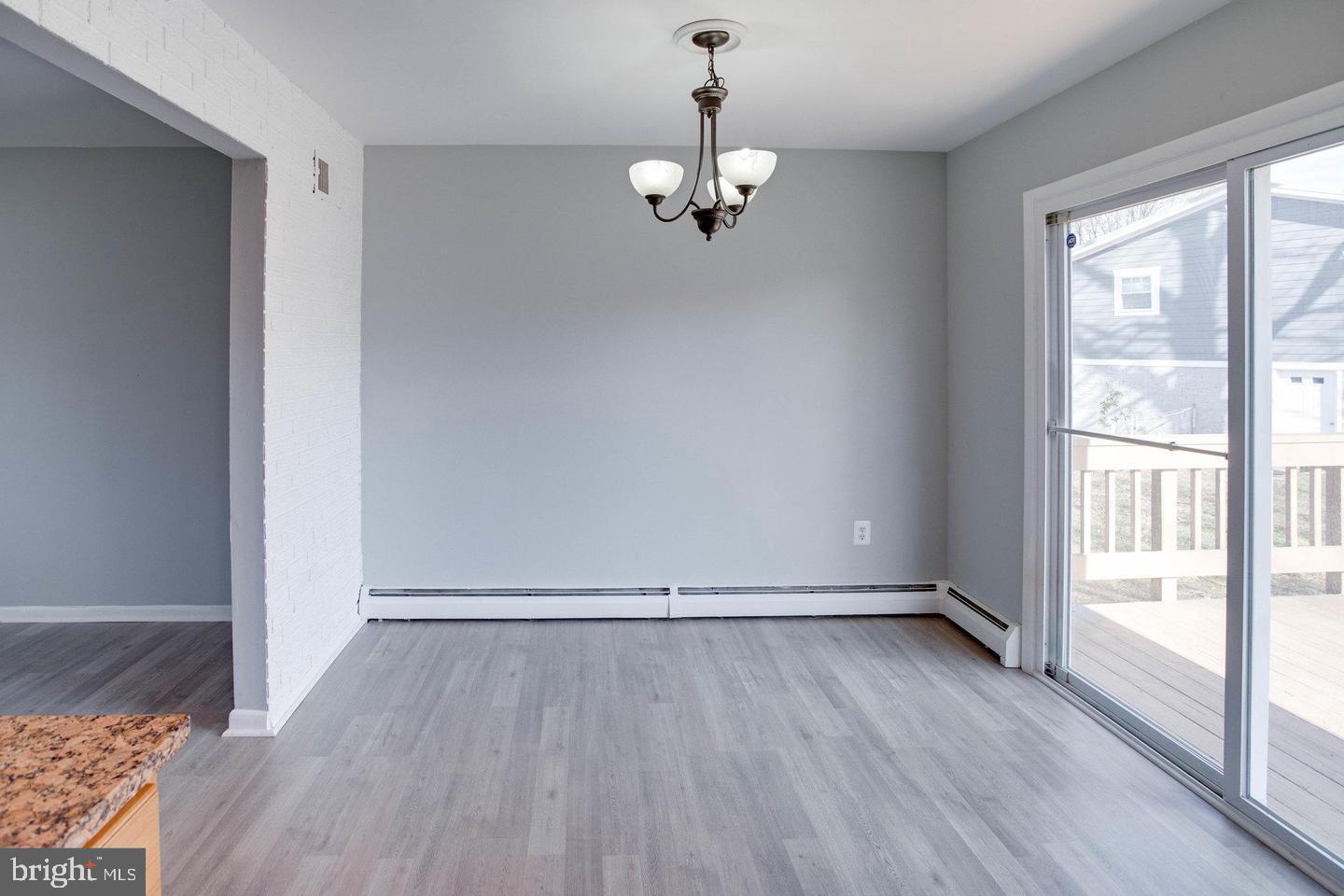 DALE CITY - Residential Lease