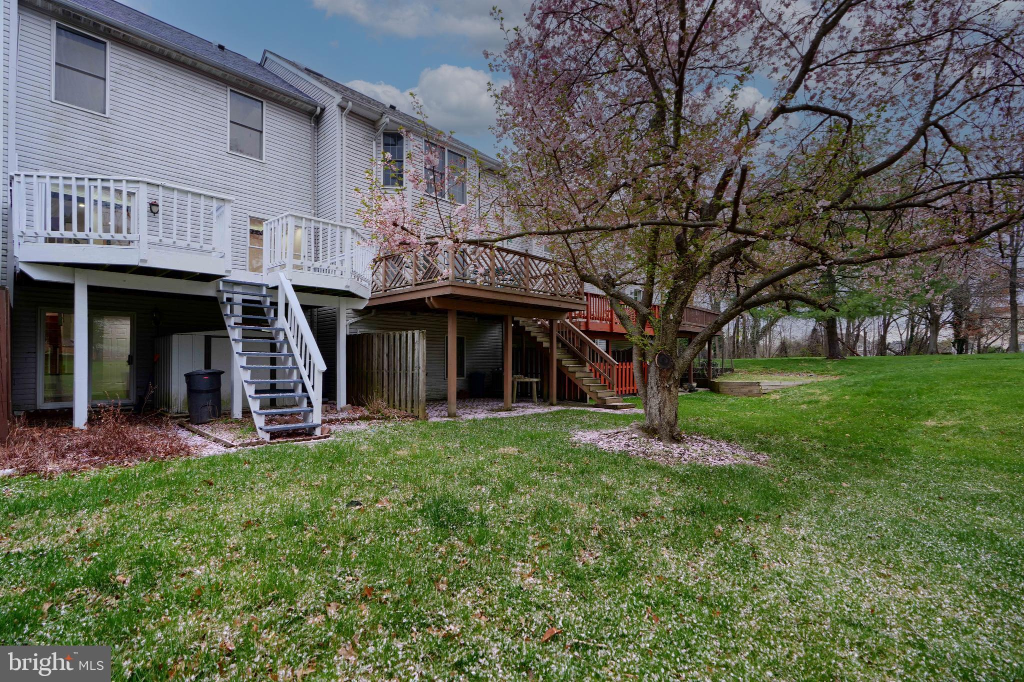 GREENS AT SMITH - Residential