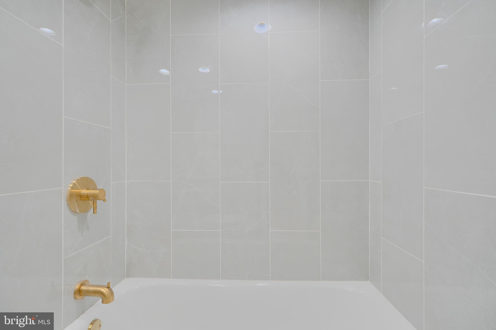 GREENS AT SMITH - Residential