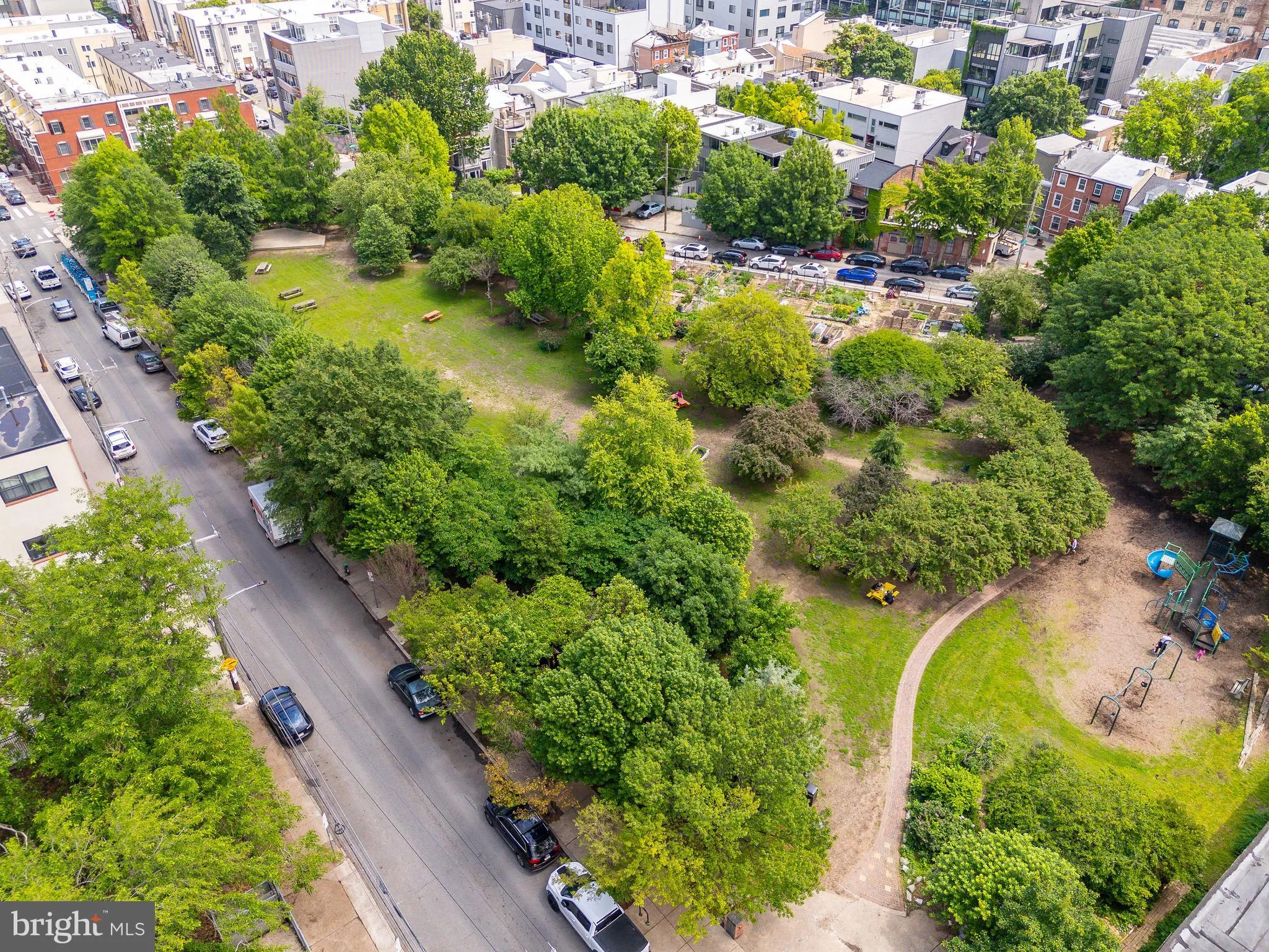 Philadelphia, Pennsylvania 19123, United States, 4 Bedrooms Bedrooms, ,4 BathroomsBathrooms,Residential,Active,151024