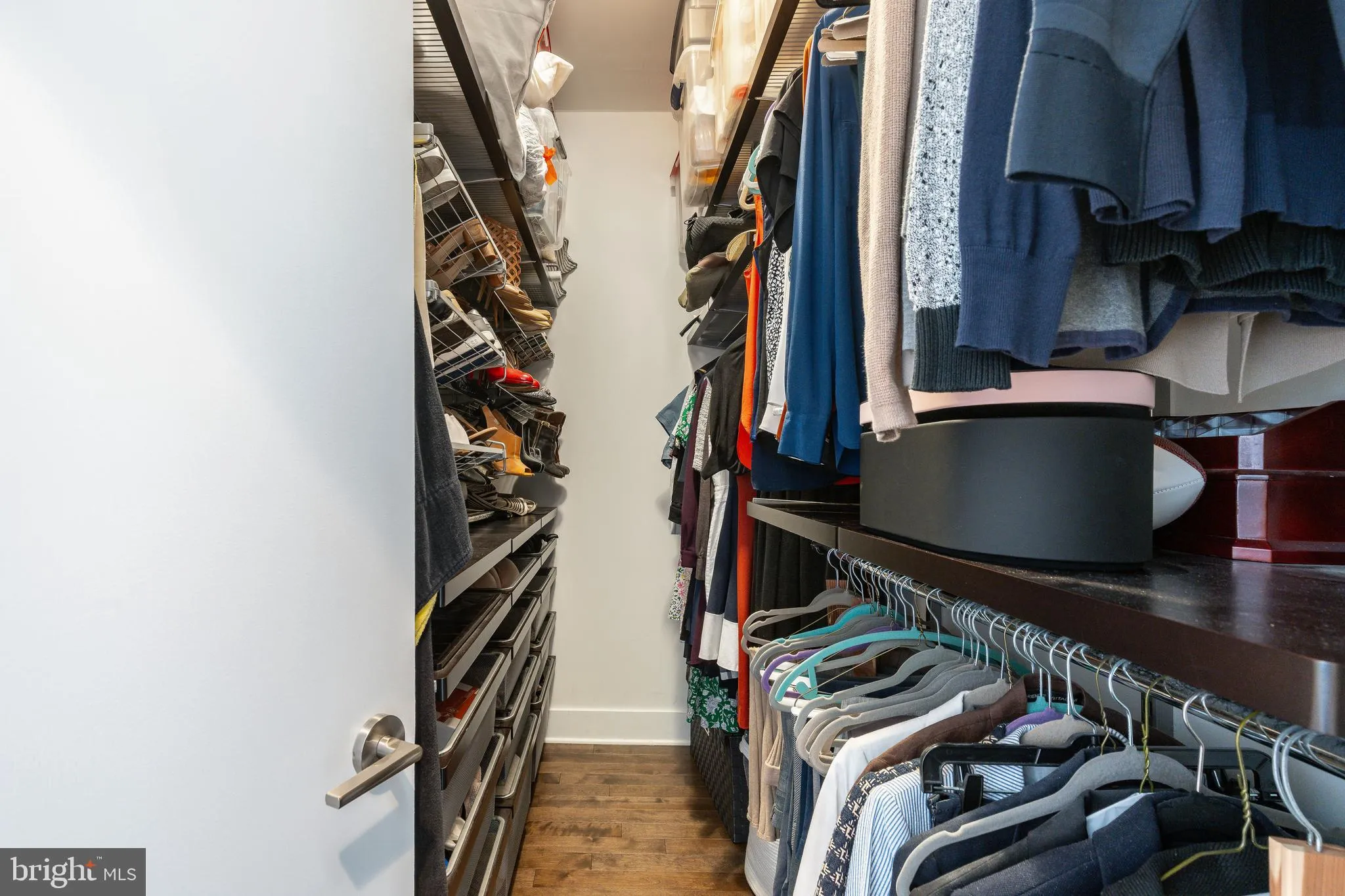 Philadelphia, Pennsylvania 19123, United States, 4 Bedrooms Bedrooms, ,4 BathroomsBathrooms,Residential,Active,151024