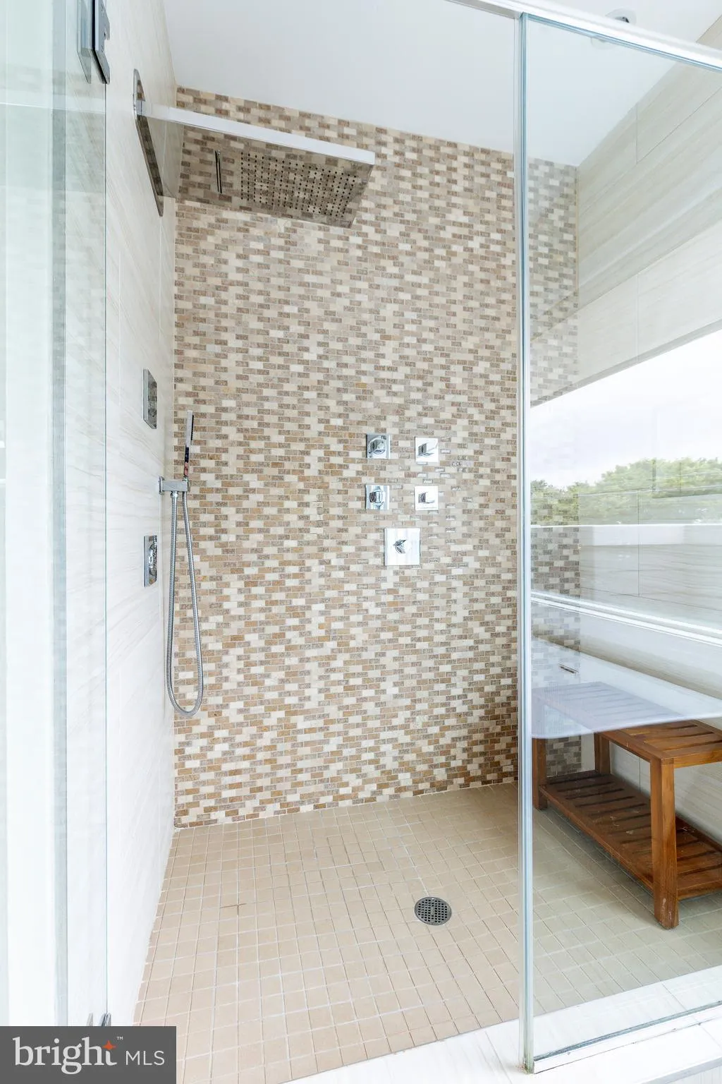 Philadelphia, Pennsylvania 19123, United States, 4 Bedrooms Bedrooms, ,4 BathroomsBathrooms,Residential,Active,151024