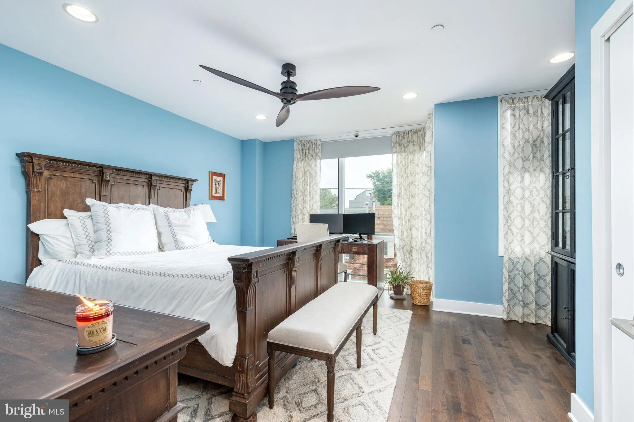 Philadelphia, Pennsylvania 19123, United States, 4 Bedrooms Bedrooms, ,4 BathroomsBathrooms,Residential,Active,151024